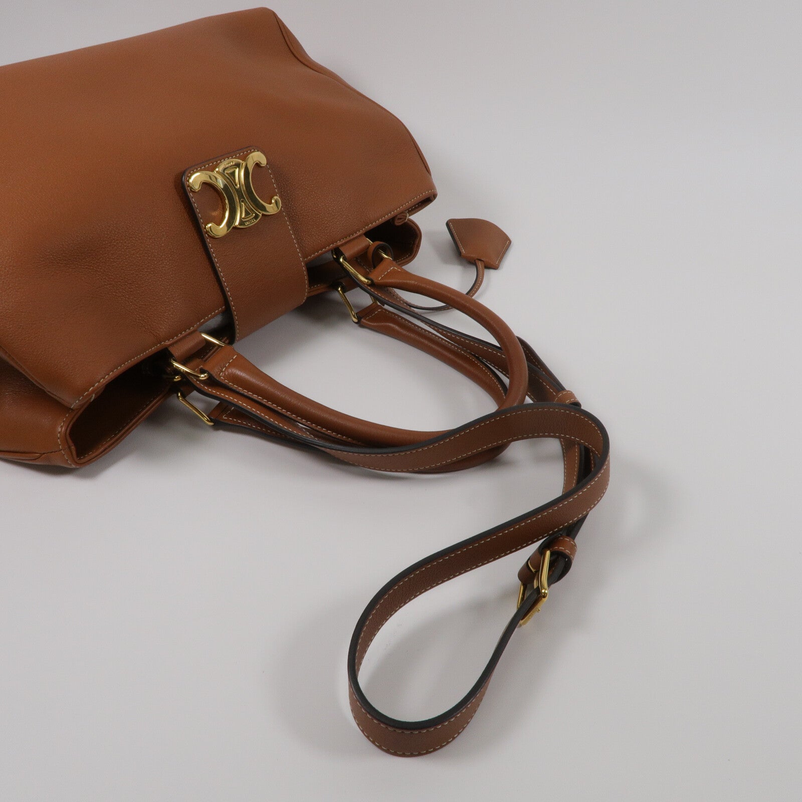 CELINE 牛皮皮革Medium Appoline肩背袋