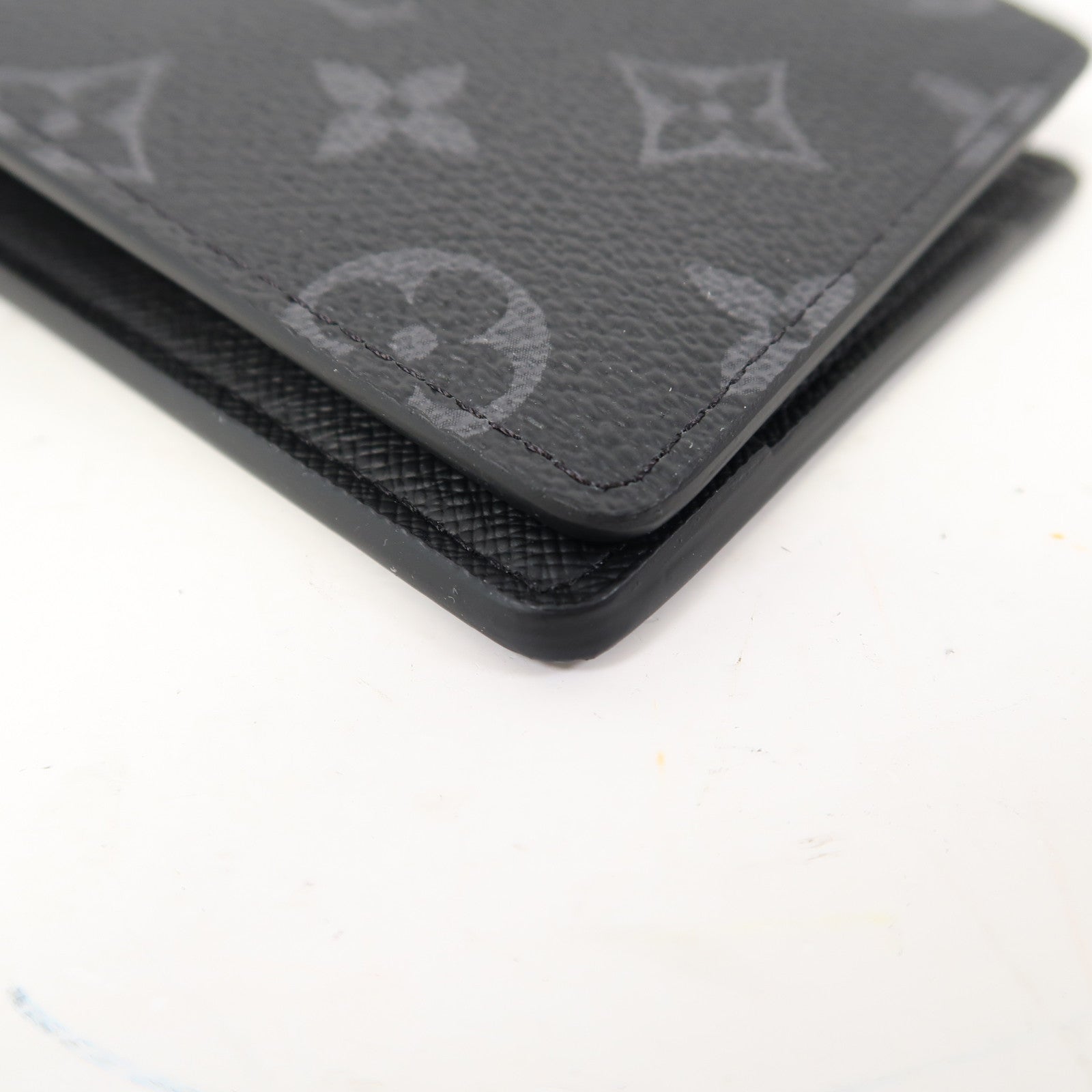 LOUIS VUITTON Monogram Eclipse Multiple Wallet錢包黑色