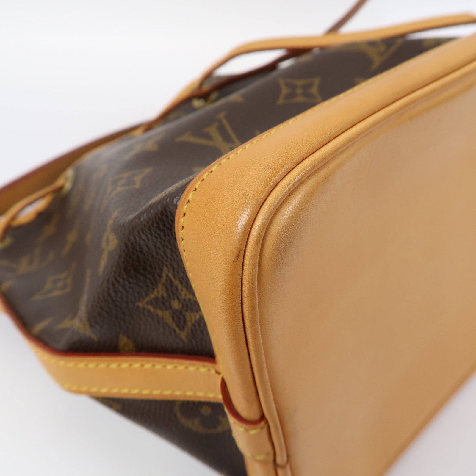 LOUIS VUITTON Monogram Mini Noe金扣手挽袋啡色