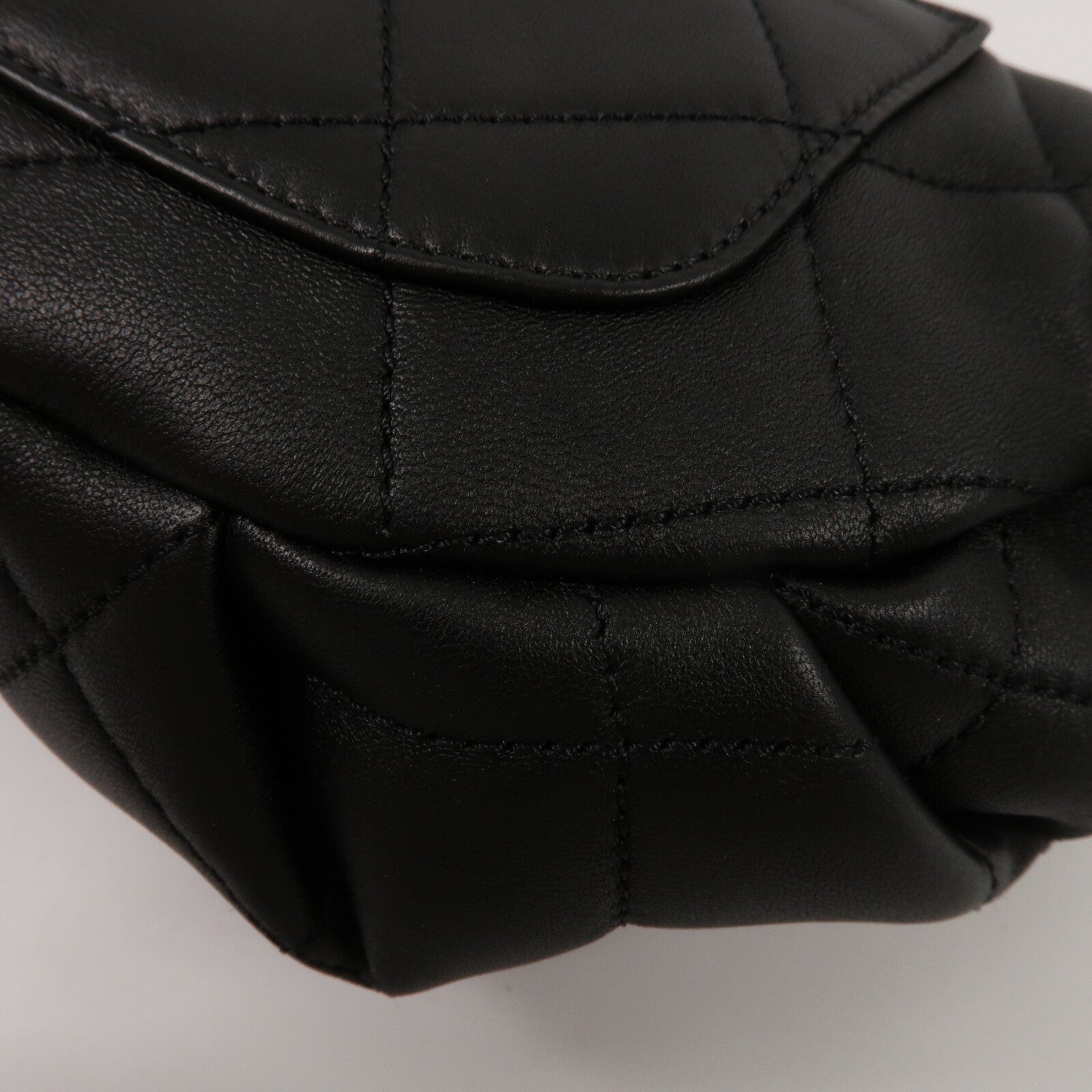 CHANEL 羊皮皮革Waist Bag腰包