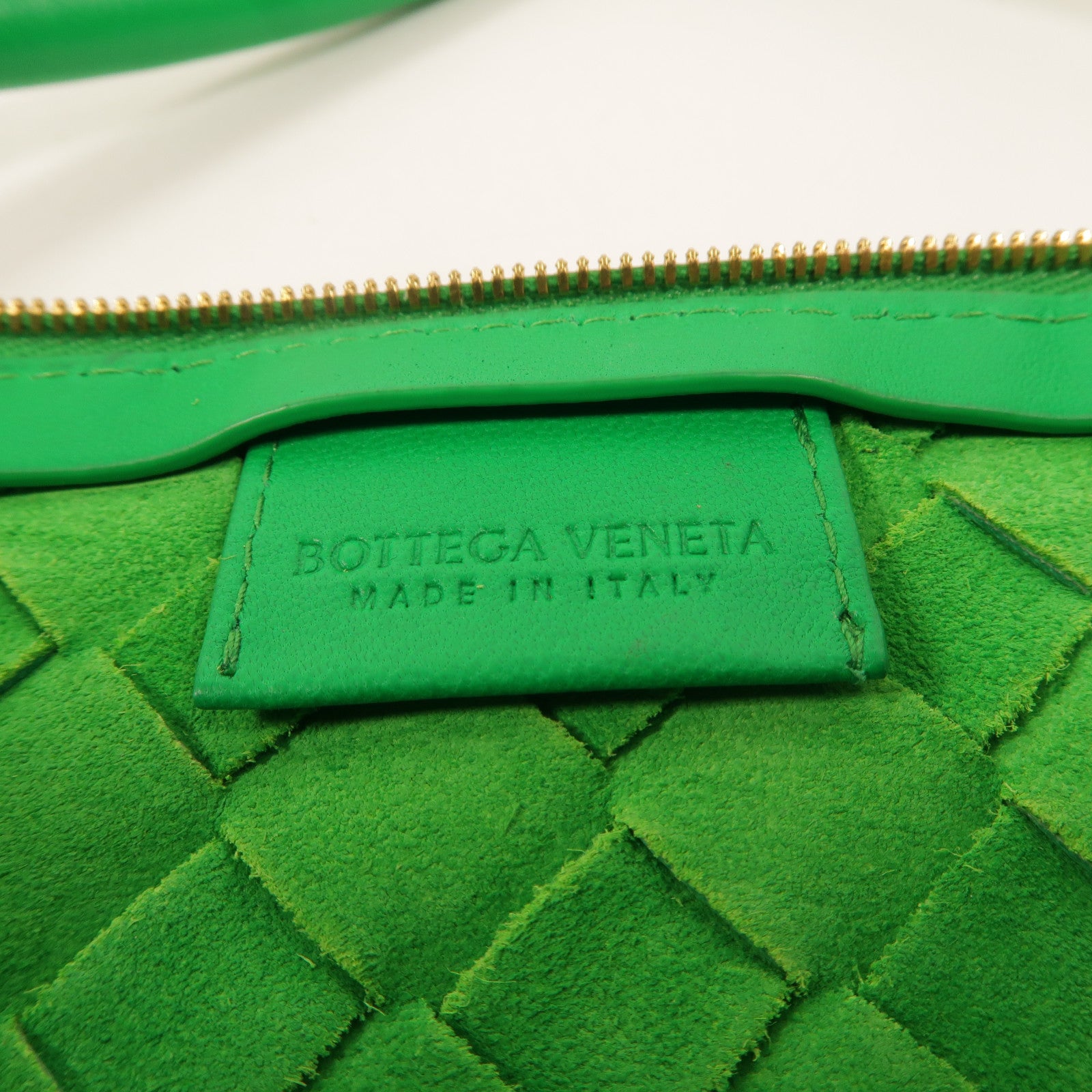 BOTTEGA VENETA 羊皮皮革Intrecciato Medium Turn Pouch肩背袋