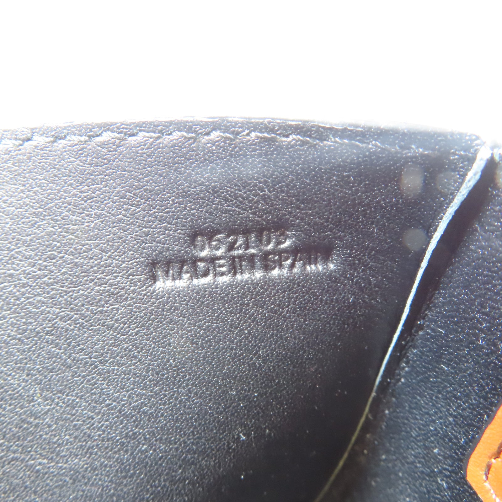 LOEWE 【激減優惠】牛皮皮革Heel Dou金扣肩背袋啡色