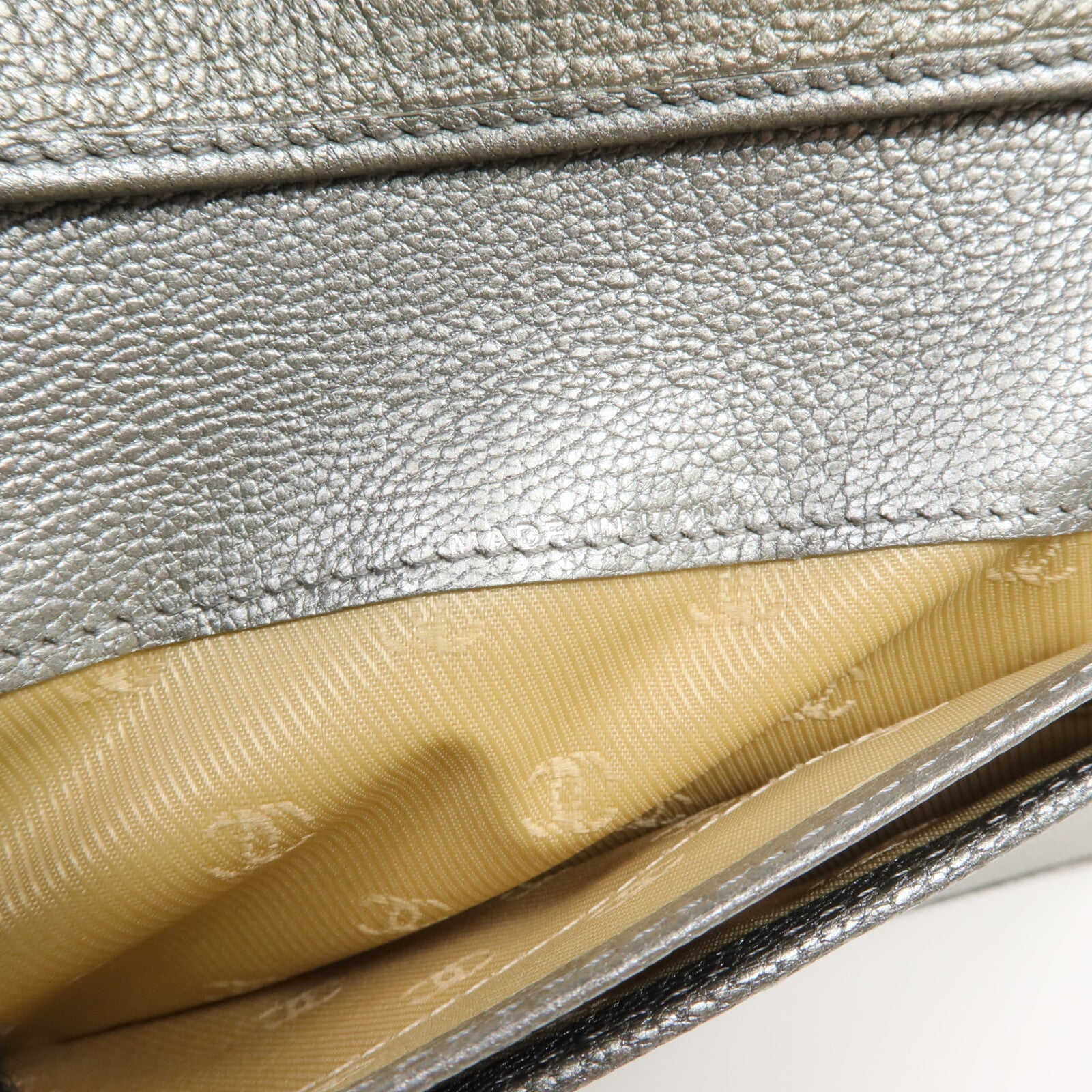 CHANEL 牛皮皮革Long Wallet銀扣長錢包