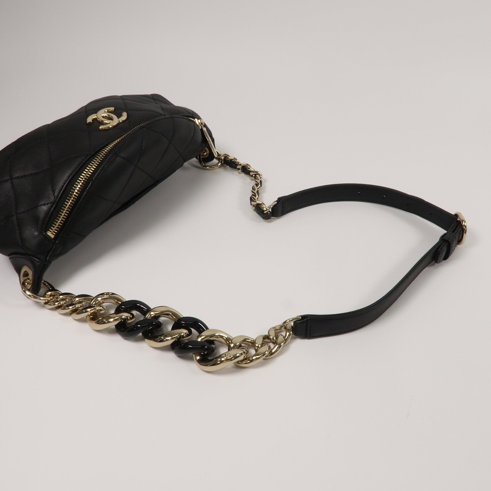 CHANEL 羊皮皮革Waist Bag腰包