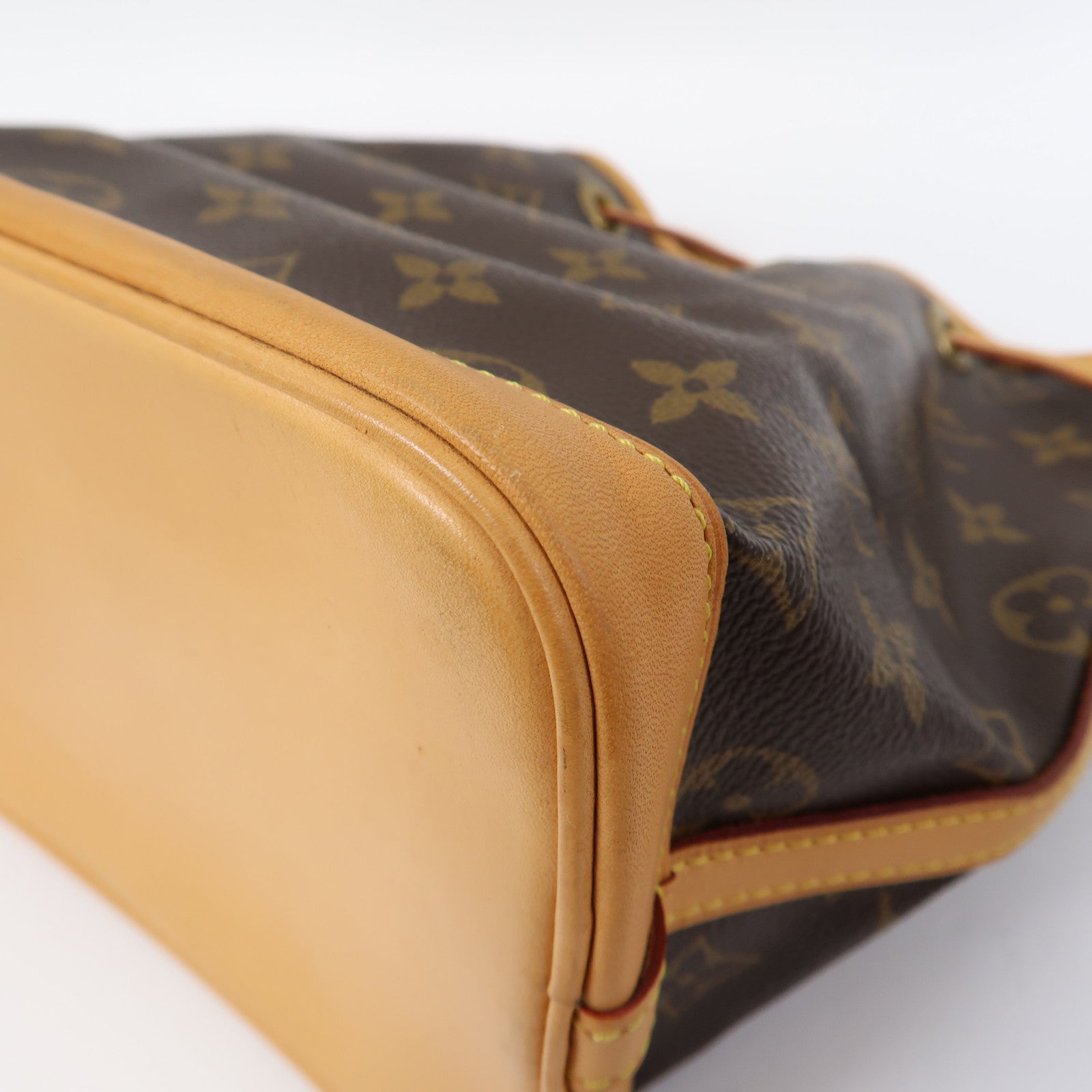 LOUIS VUITTON Monogram Mini Noe金扣手挽袋啡色