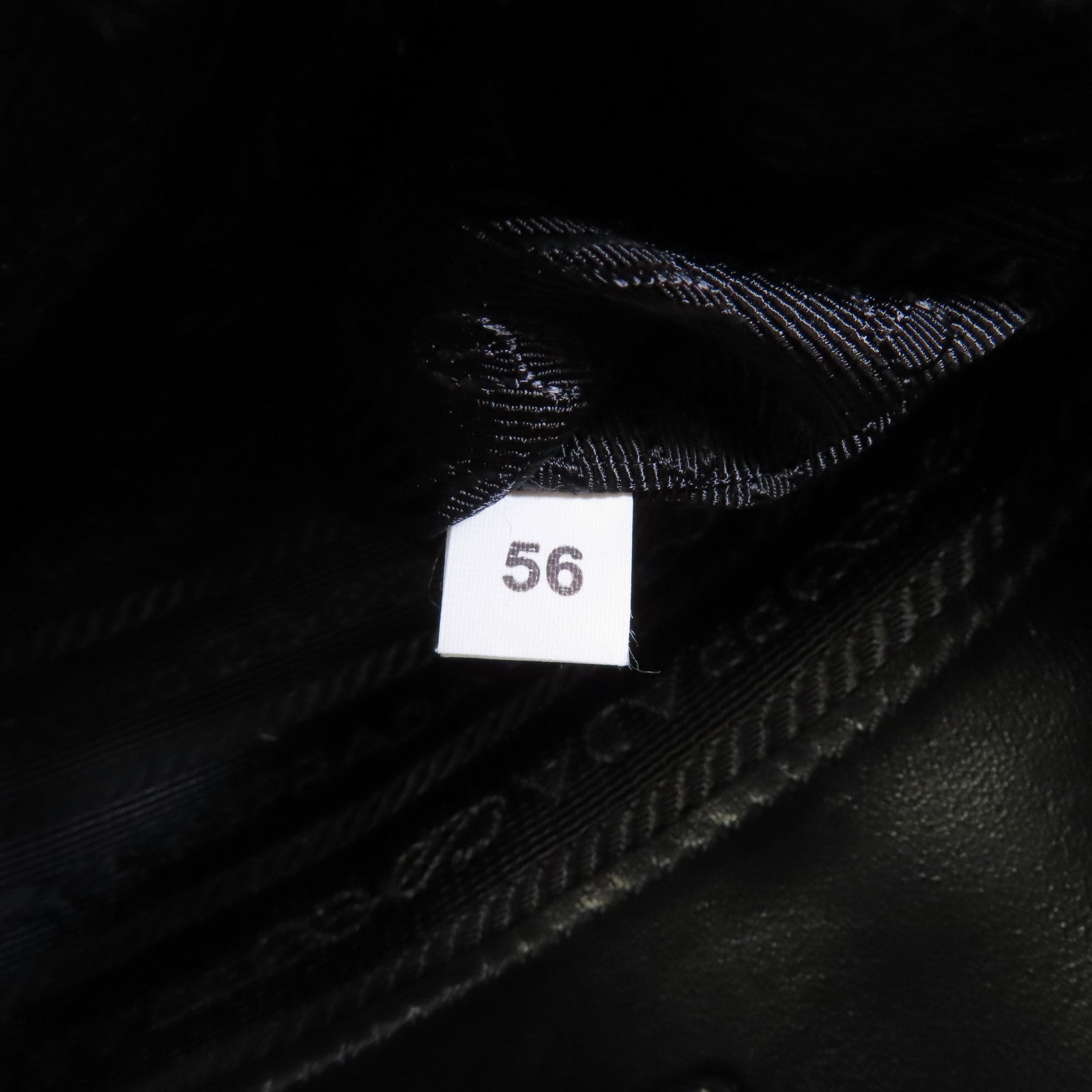 PRADA 牛皮皮革Shoulder Bag銀扣肩背袋啡色/黑色
