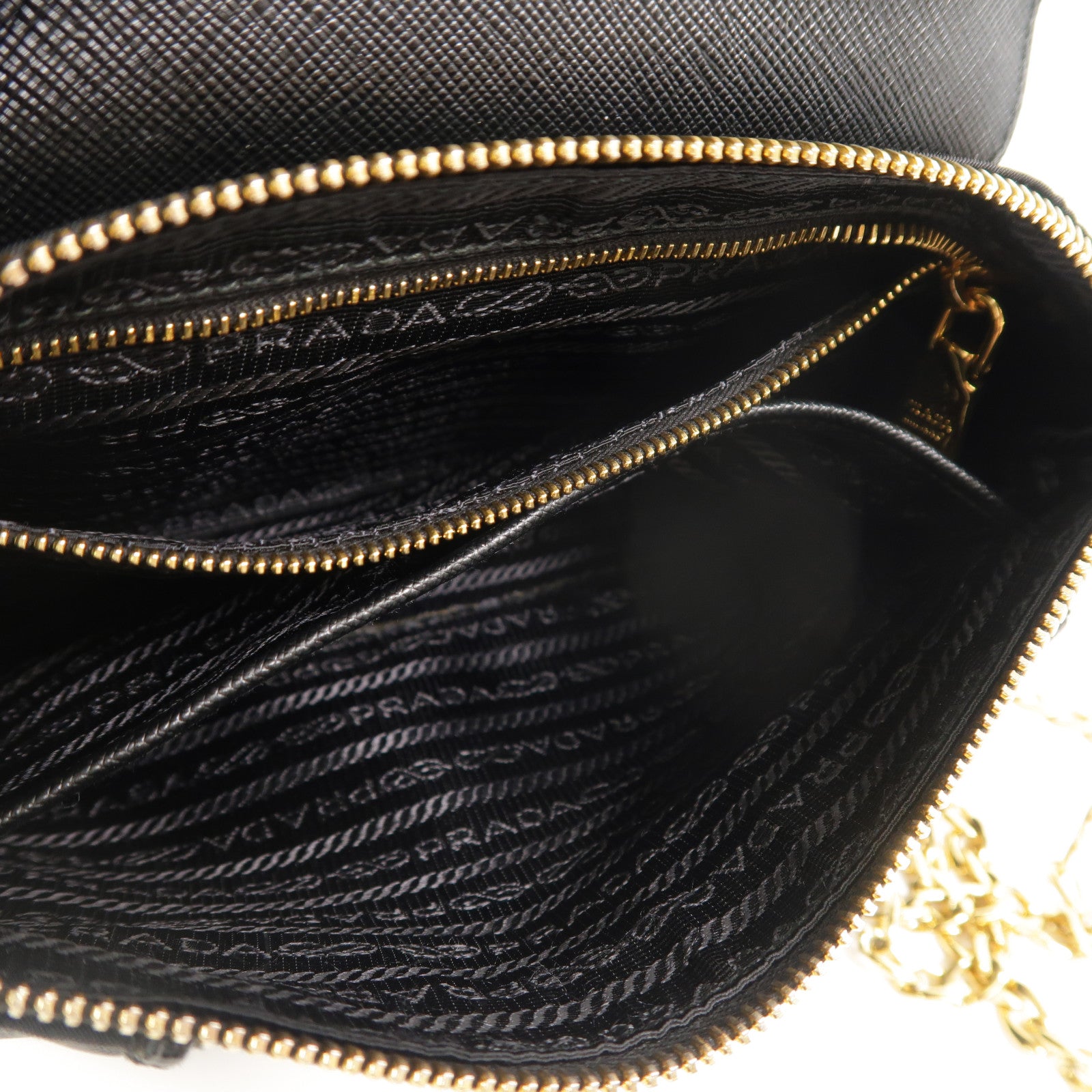 PRADA 尼龍Shoulder Bag鏈帶肩背袋