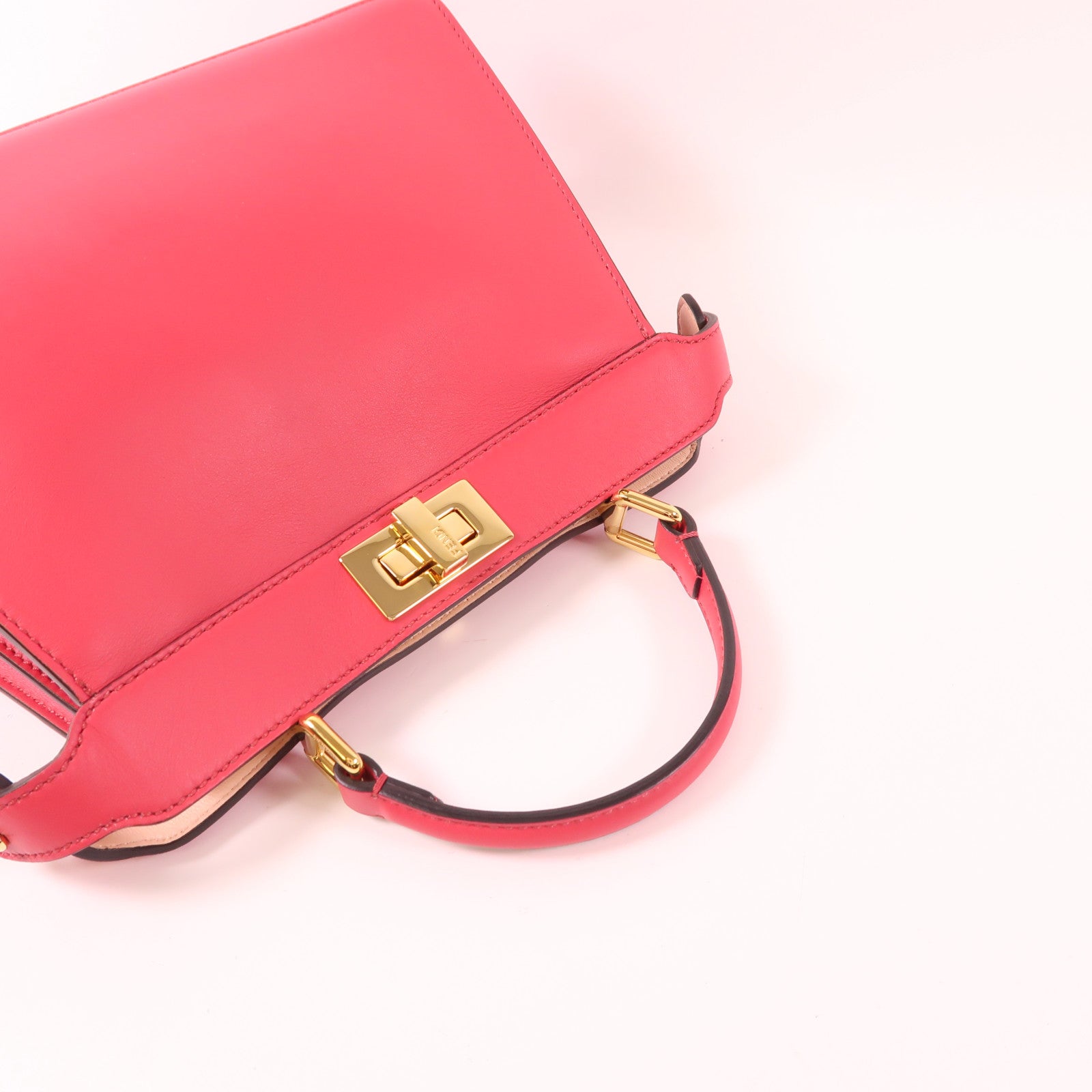 FENDI 牛皮皮革Peekaboo金扣手挽肩背兩用袋