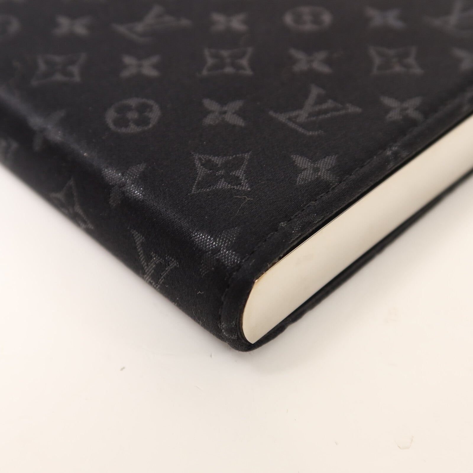 LOUIS VUITTON Satin Monogram Mini Satin Ange Chain Bag鏈帶肩背袋