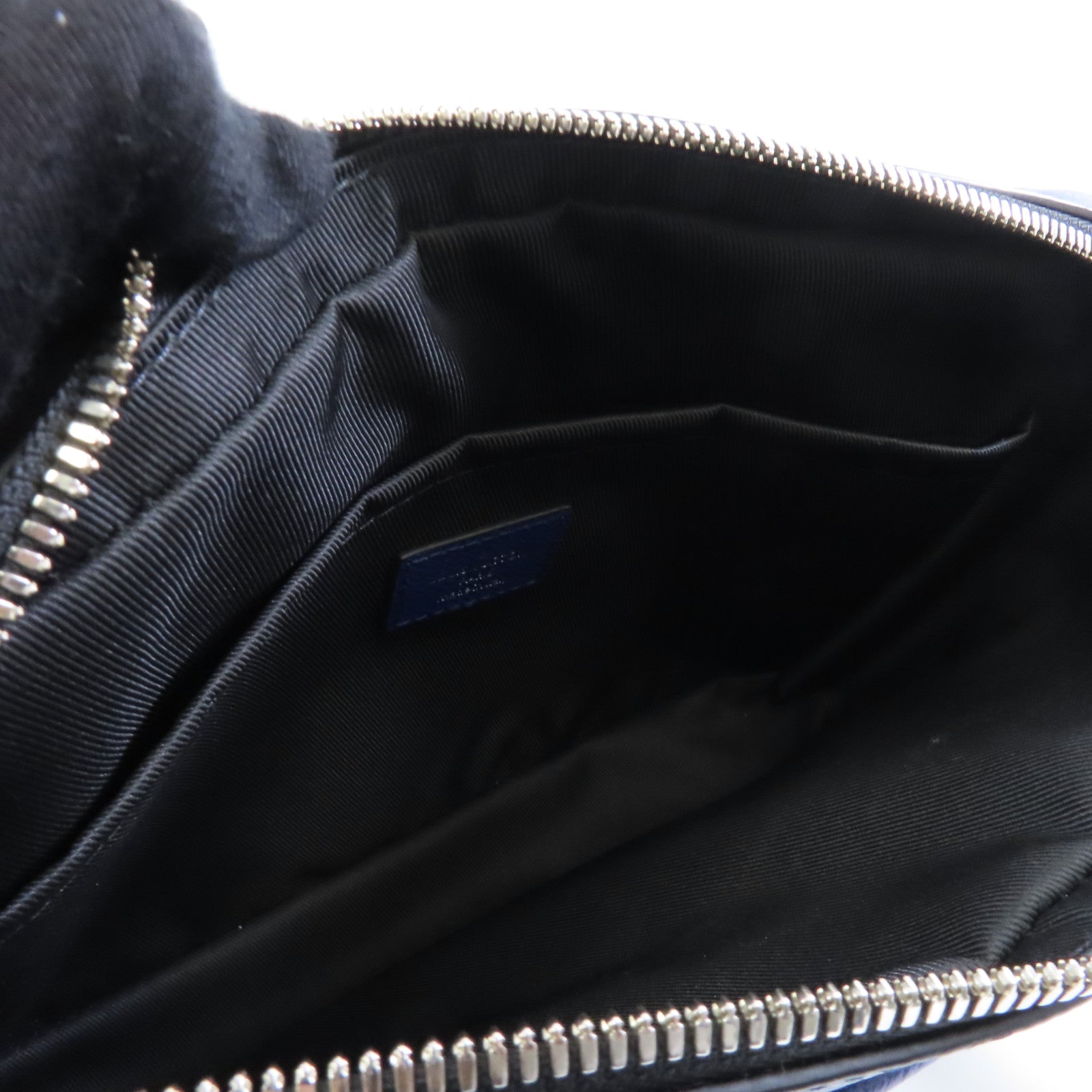 LOUIS VUITTON Monogram/Taiga Outdoor Messenger銀扣肩背袋藍色