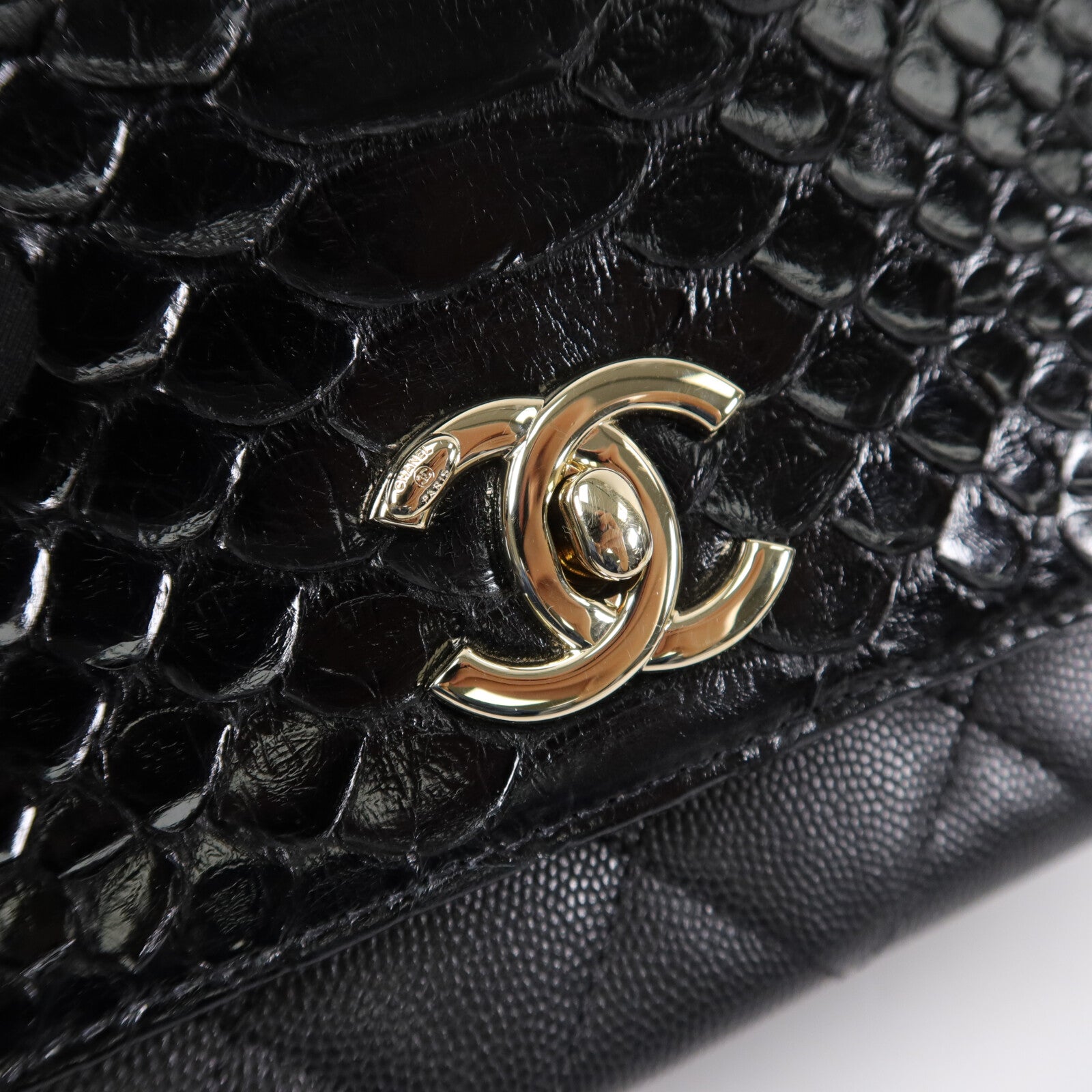 CHANEL 珍稀皮革Business Affinity手挽肩背兩用袋