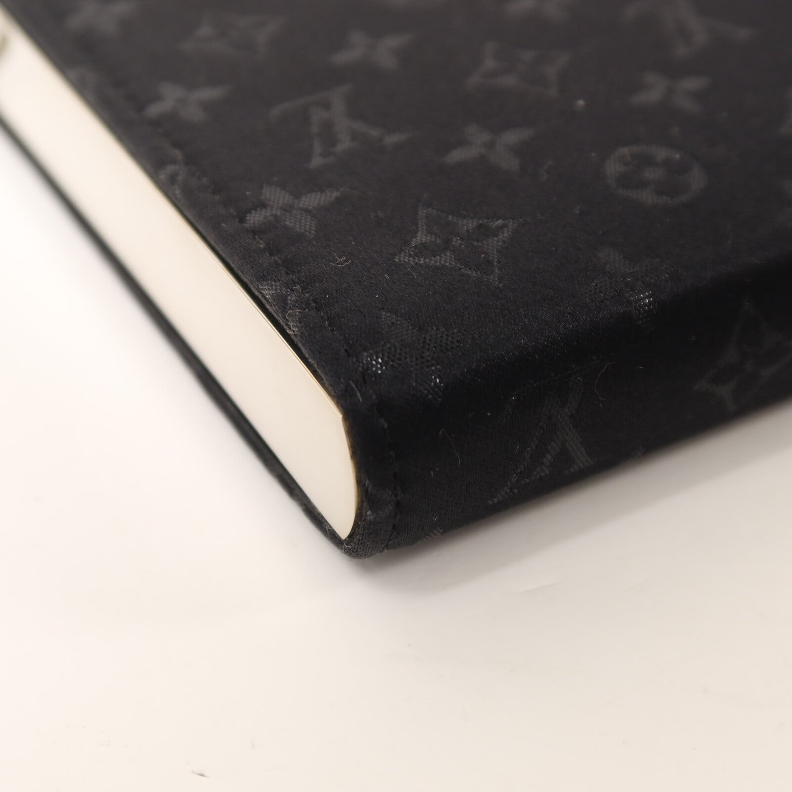 LOUIS VUITTON Satin Monogram Mini Satin Ange Chain Bag鏈帶肩背袋