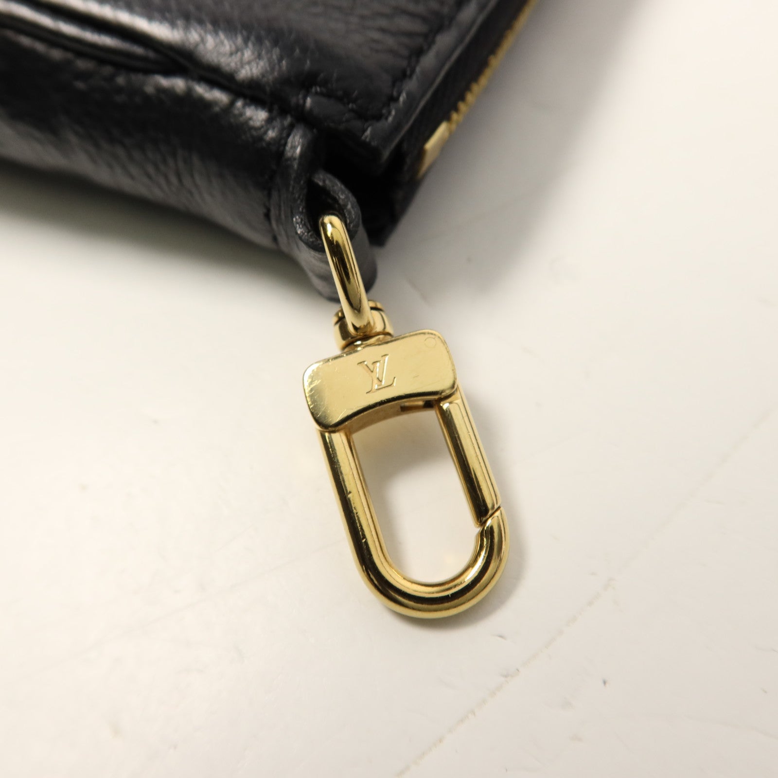 LOUIS VUITTON 【激減優惠】Monogram Empreinte Multi Pochette Accessoires手挽肩背兩用袋
