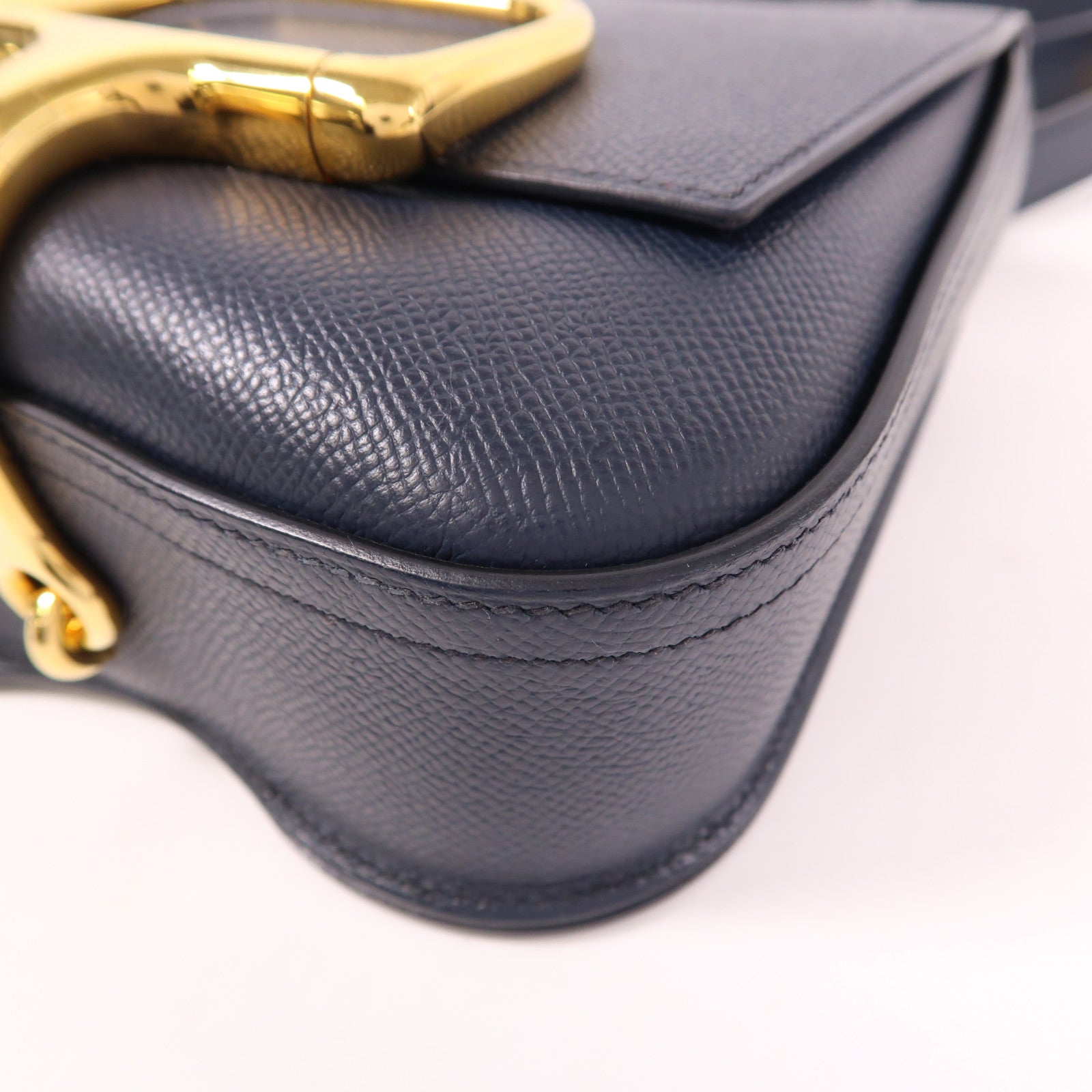 HERMES Epsom皮革Della金扣肩背袋Bleu Nuit