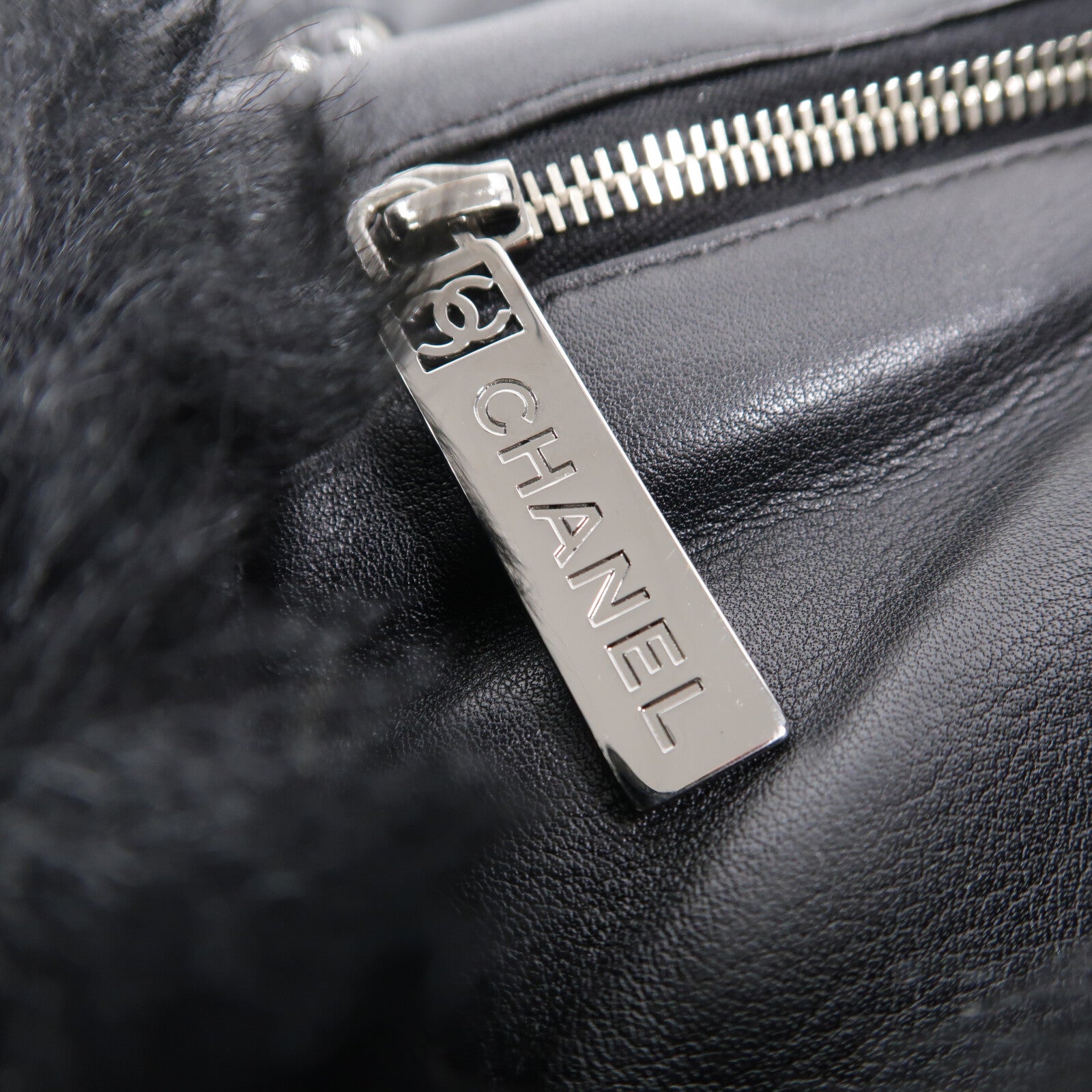 CHANEL 麂皮皮革/羊毛Chain Shoulder鏈帶肩背袋