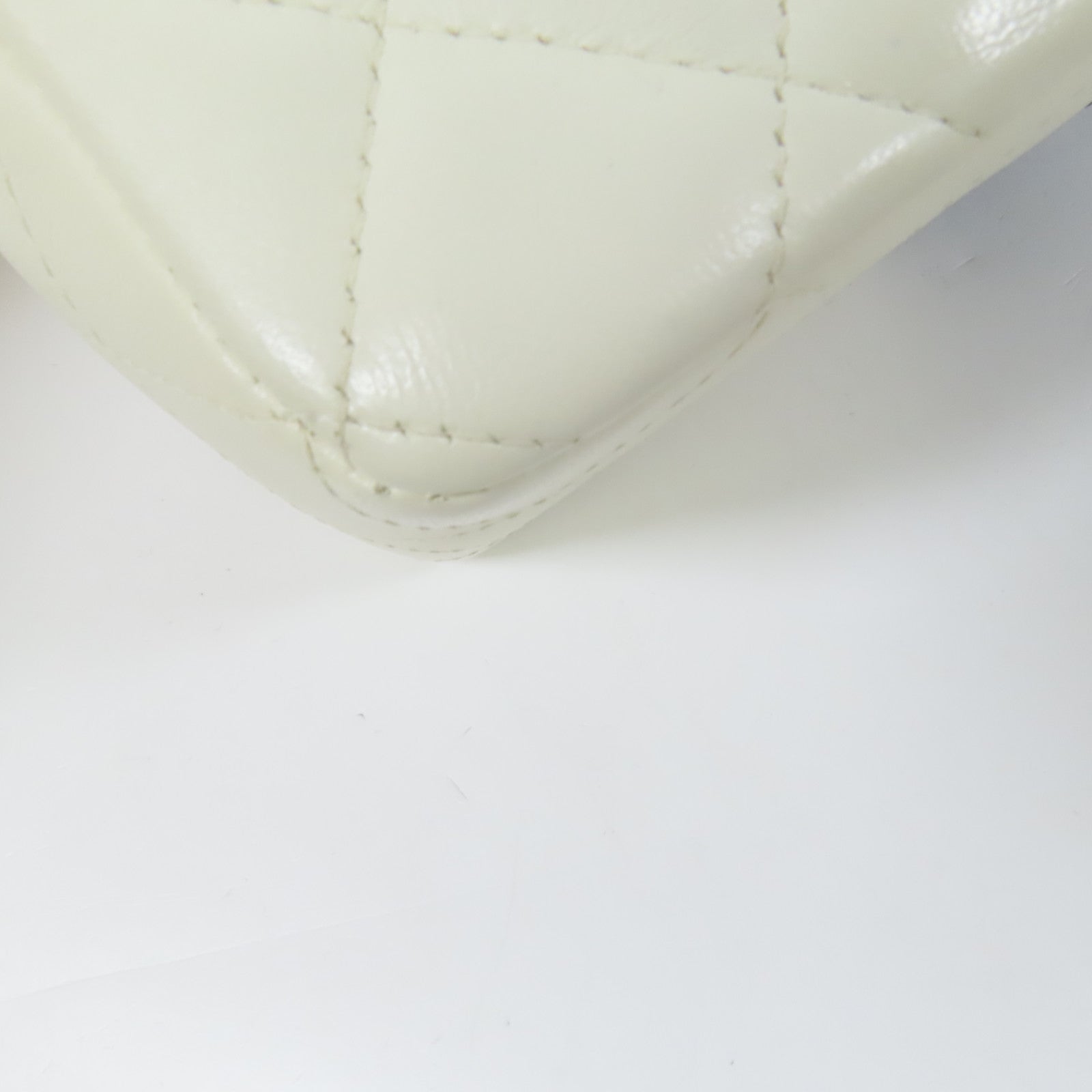 CHANEL 【激減優惠】羊皮皮革Mini Classic 20金扣肩背袋