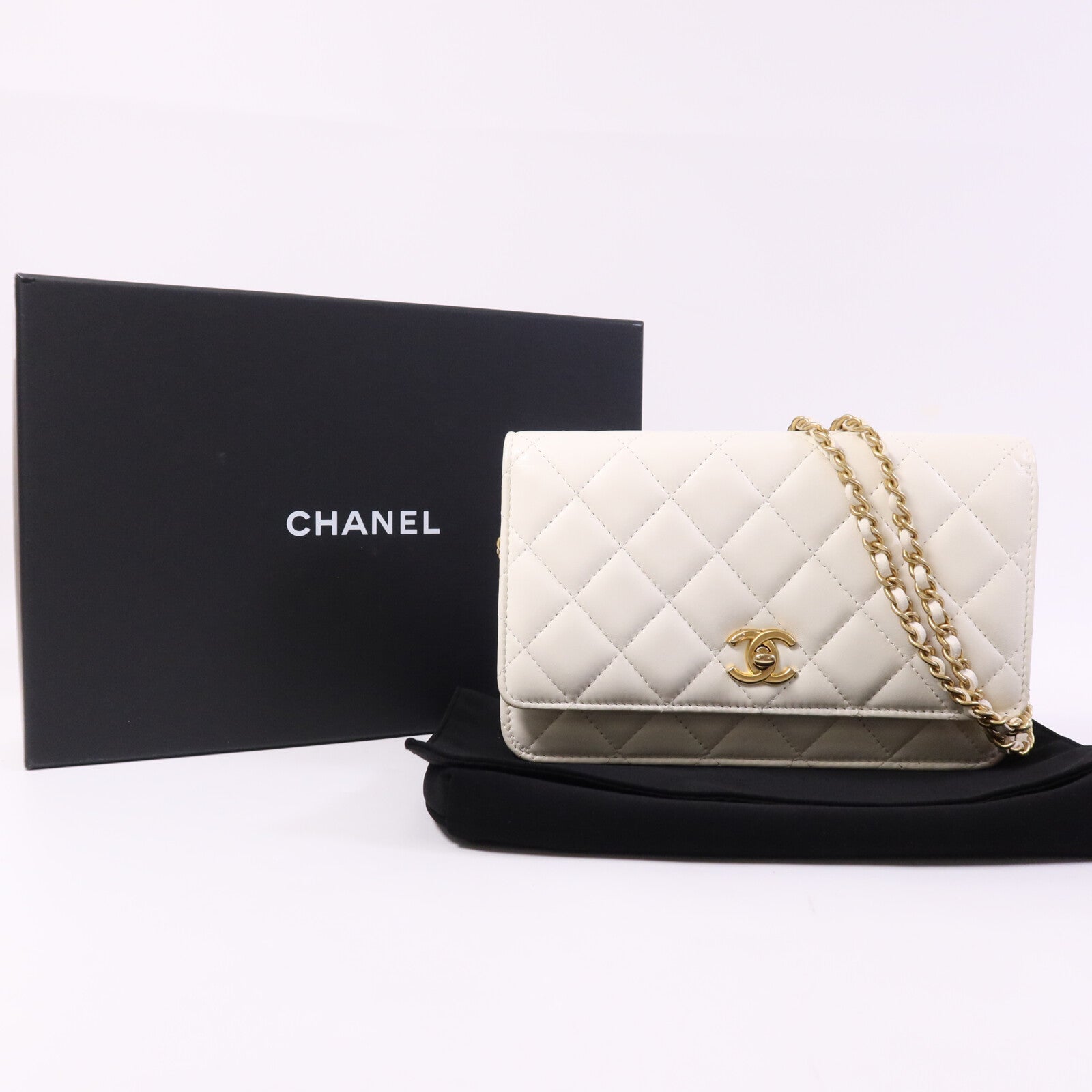 CHANEL 羊皮皮革Wallet On Chain金扣鏈帶肩背袋