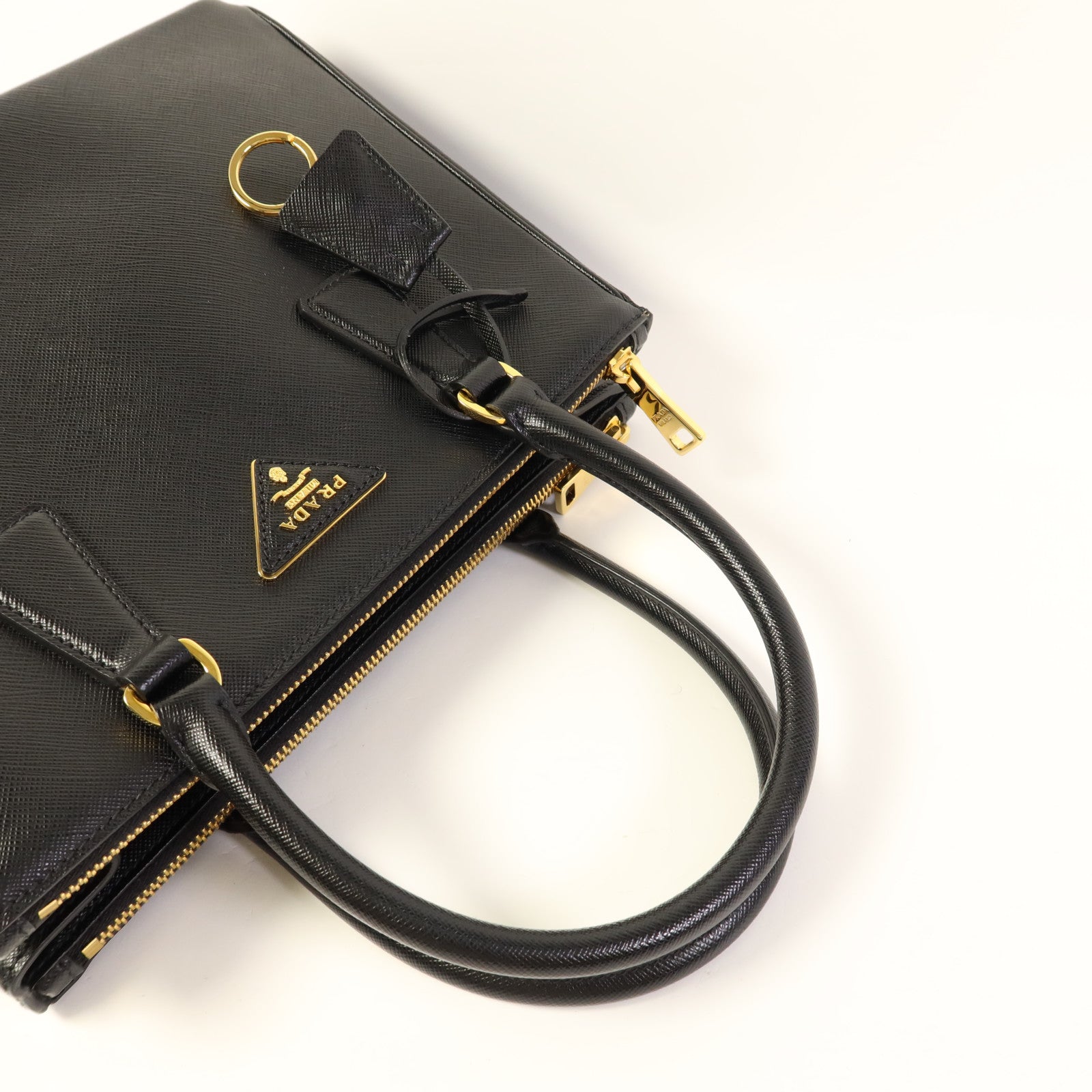 PRADA Saffiano皮革Galleria金扣手挽肩背兩用袋