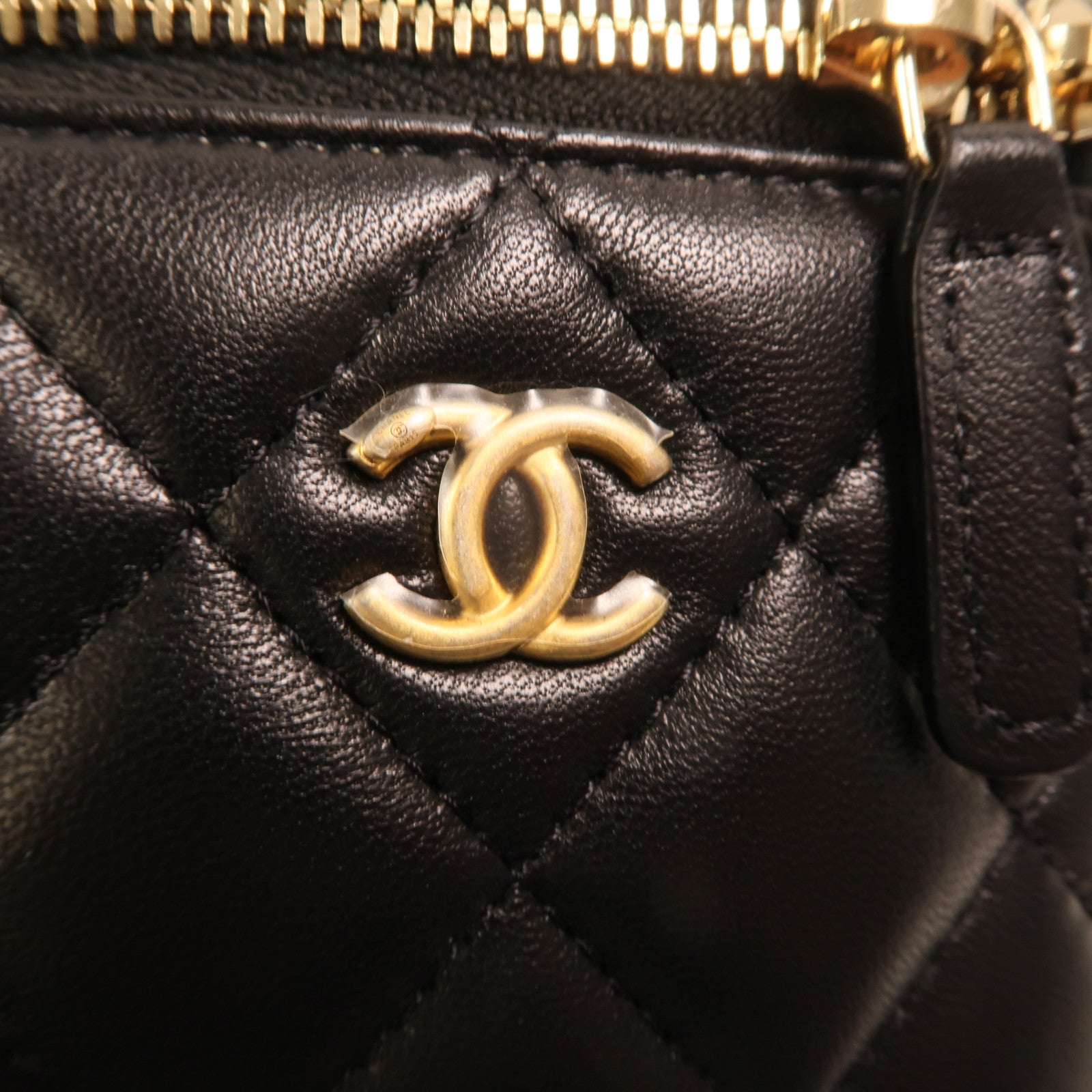 CHANEL 羊皮皮革Mini Vanity Case With Gold Ball金扣鏈帶肩背袋