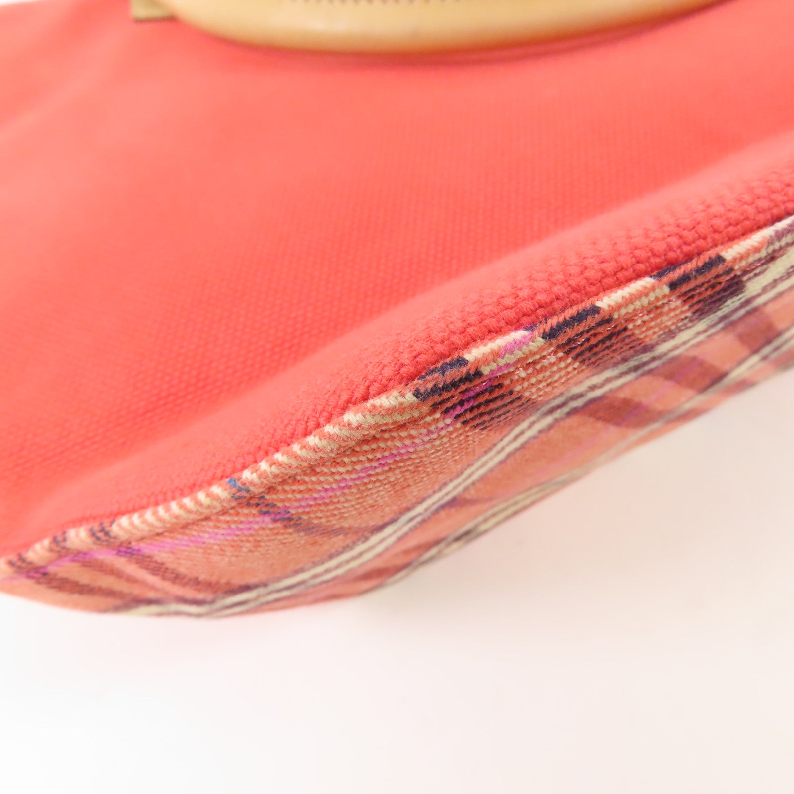 BURBERRY 帆布Handbag銀扣手挽袋