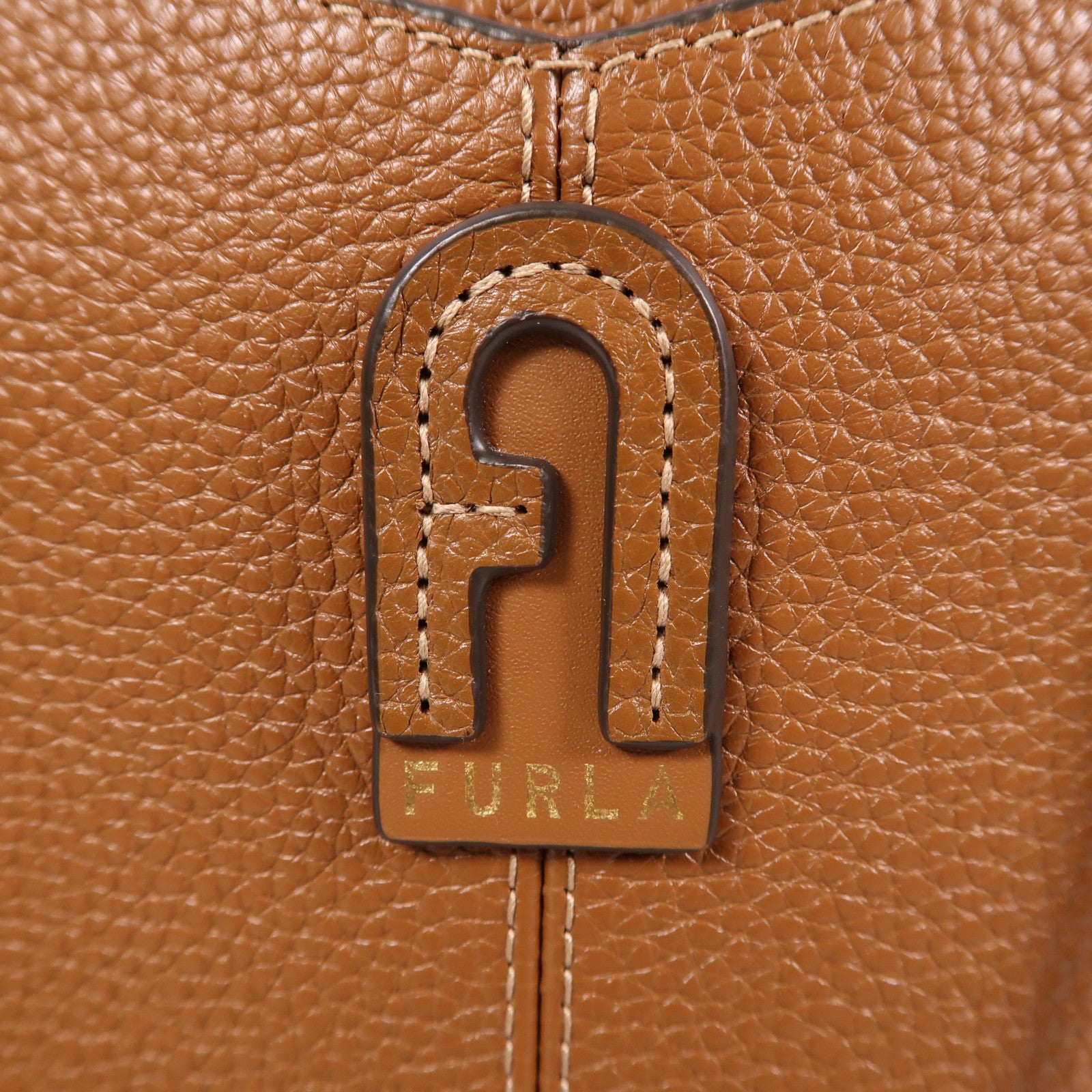 Furla 牛皮皮革2 Way Shoulder金扣手挽肩背兩用袋棕色