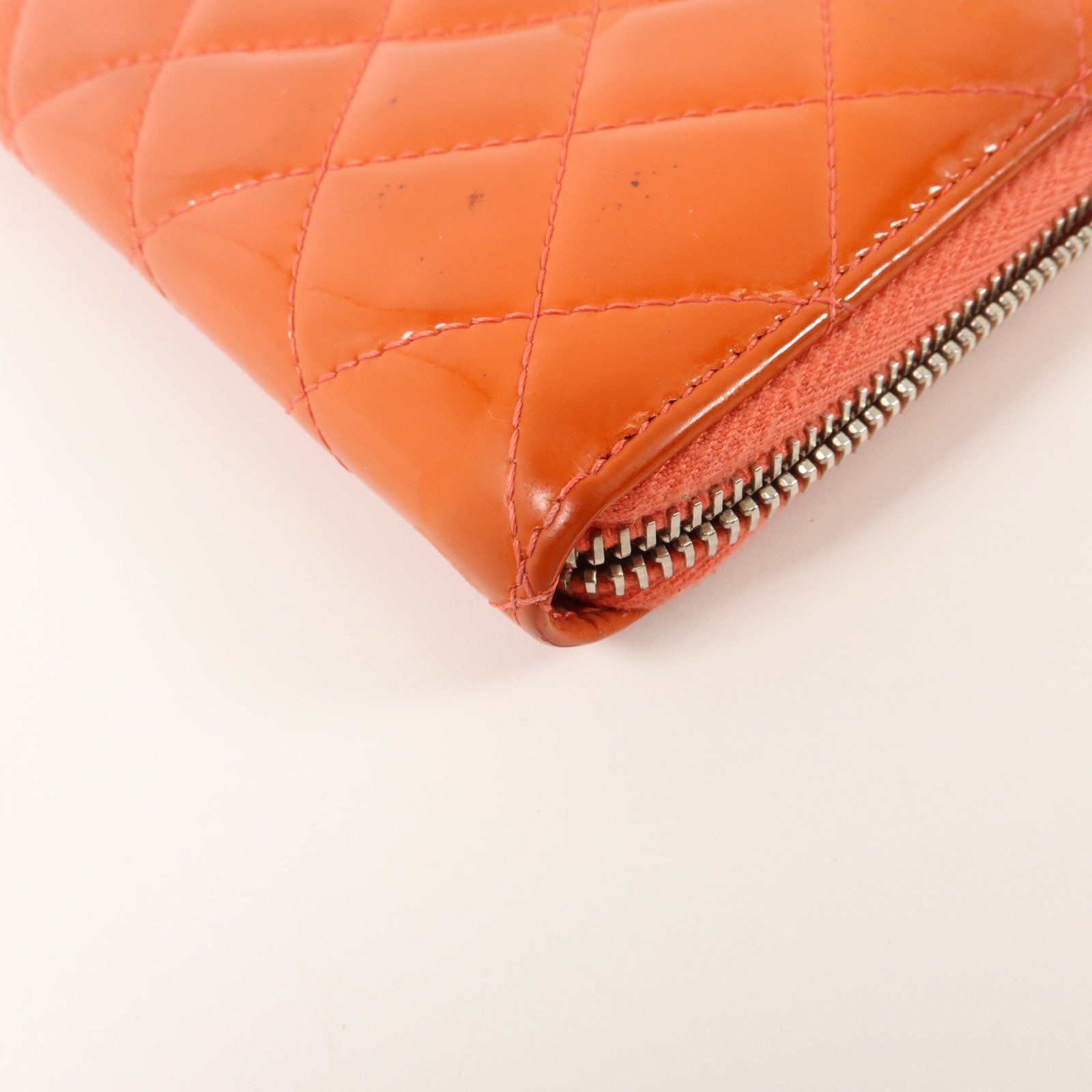 CHANEL 漆皮皮革Long Round Wallet長錢包