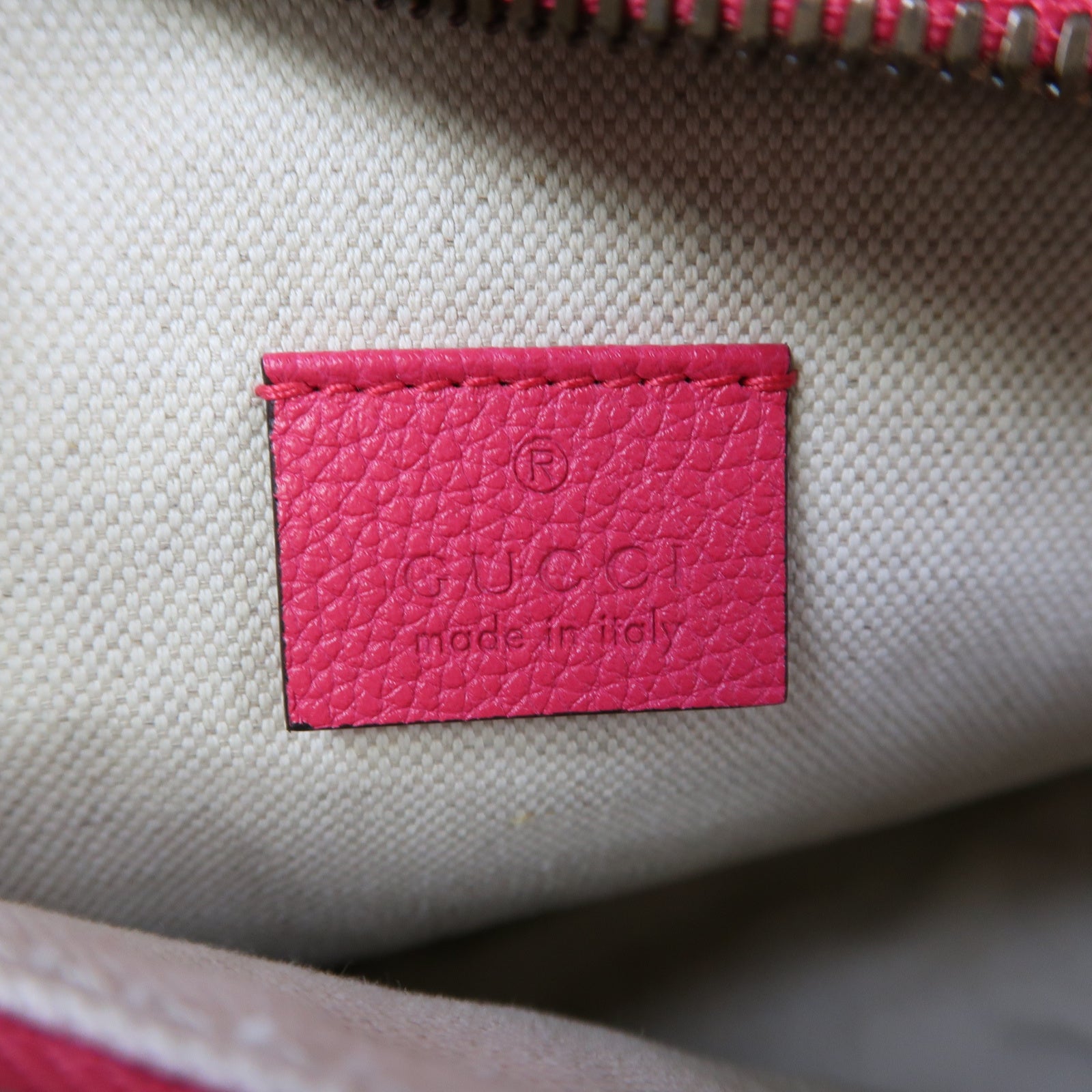 GUCCI 牛皮皮革Waist Bag金扣腰包粉紅色