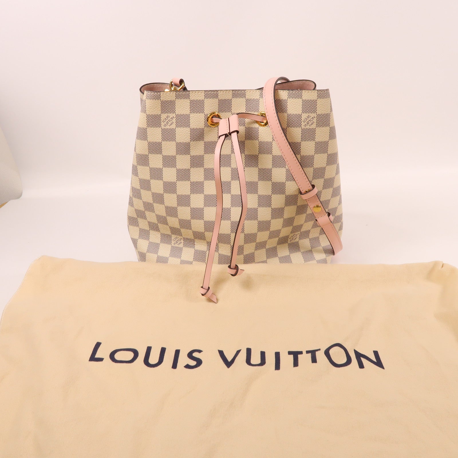 LOUIS VUITTON Damier Azur Neo Noe金扣肩背袋白色/粉紅色