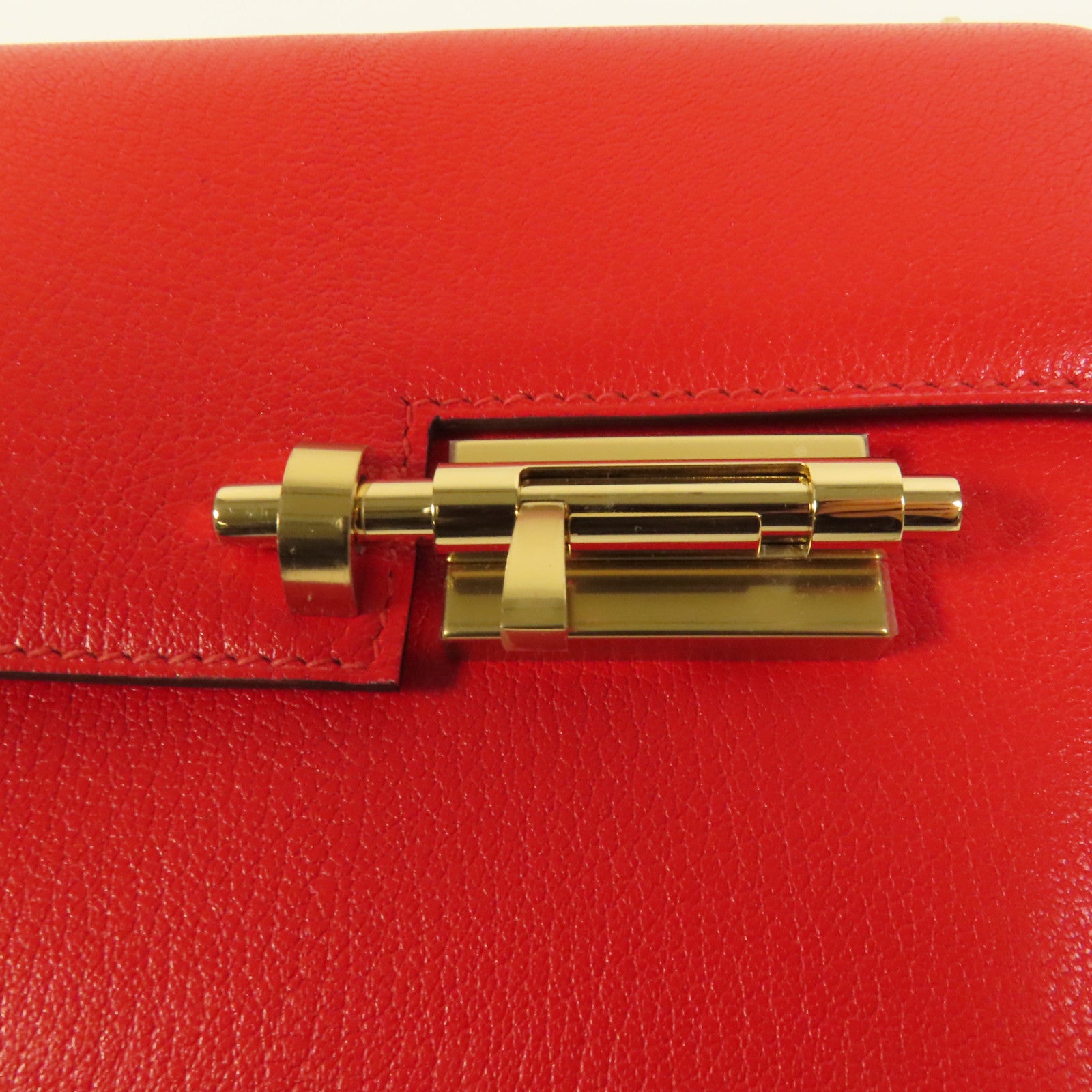 HERMES Chevre皮革Verrou Mini金扣鏈帶肩背袋Red