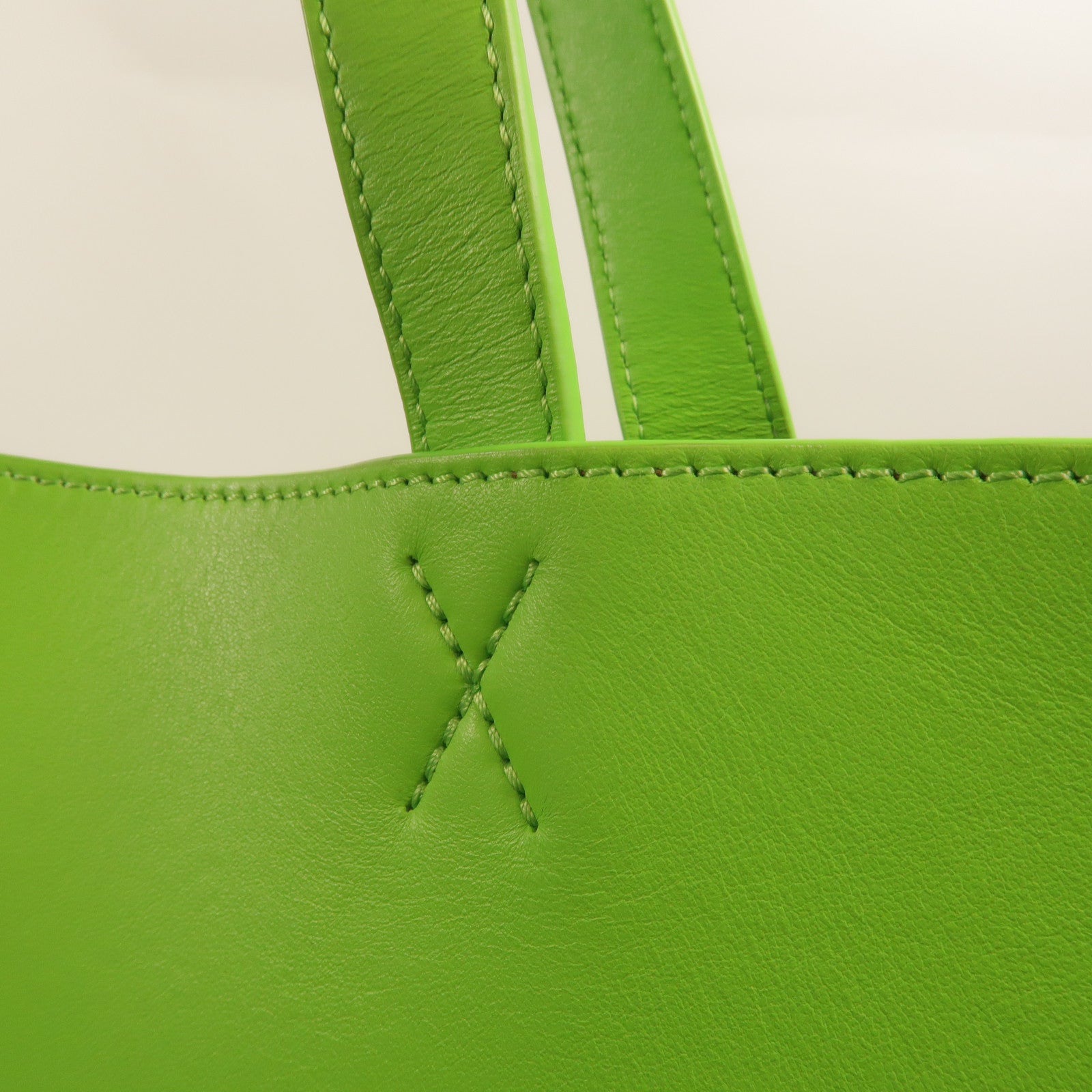LOEWE 牛皮皮革Puzzle Fold Tote肩背袋