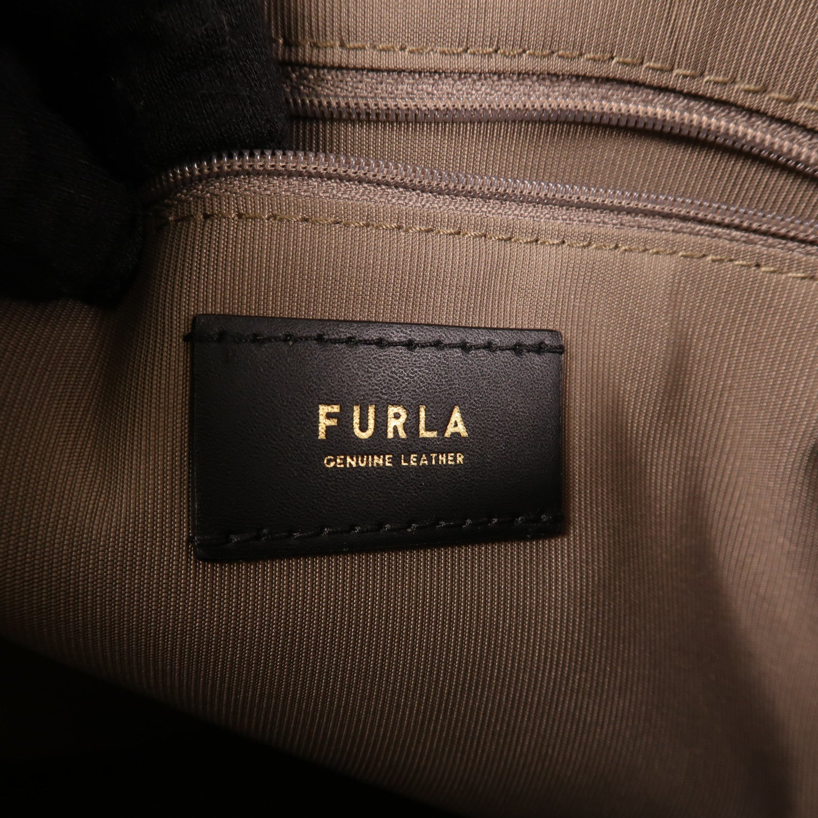 Furla 牛皮皮革2 Way Shoulder金扣手挽肩背兩用袋棕色