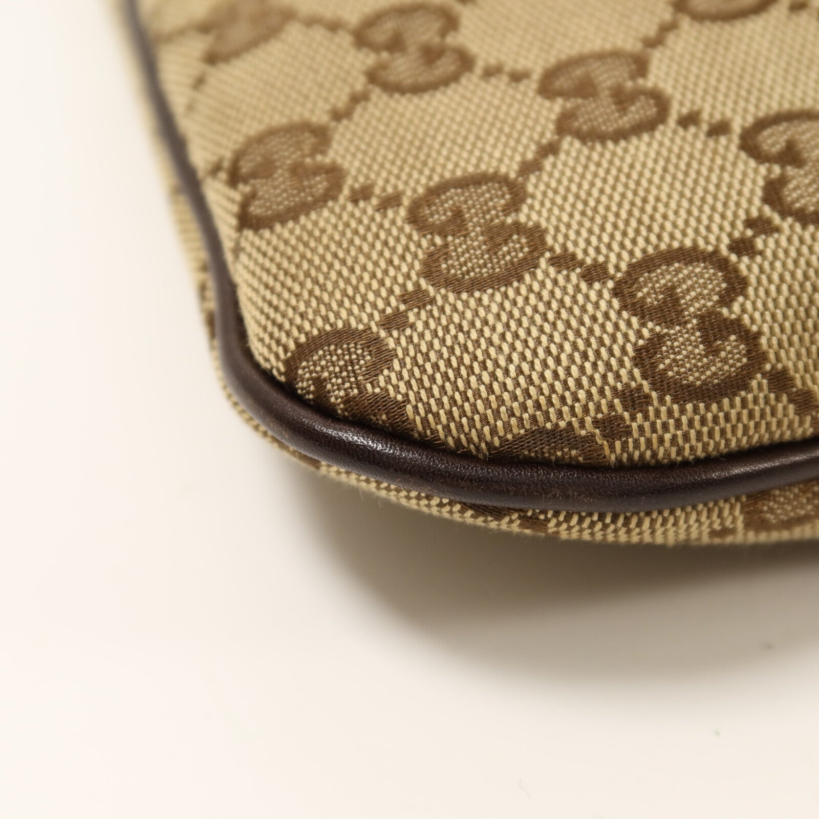GUCCI 帆布Britt Hobo金扣肩背袋