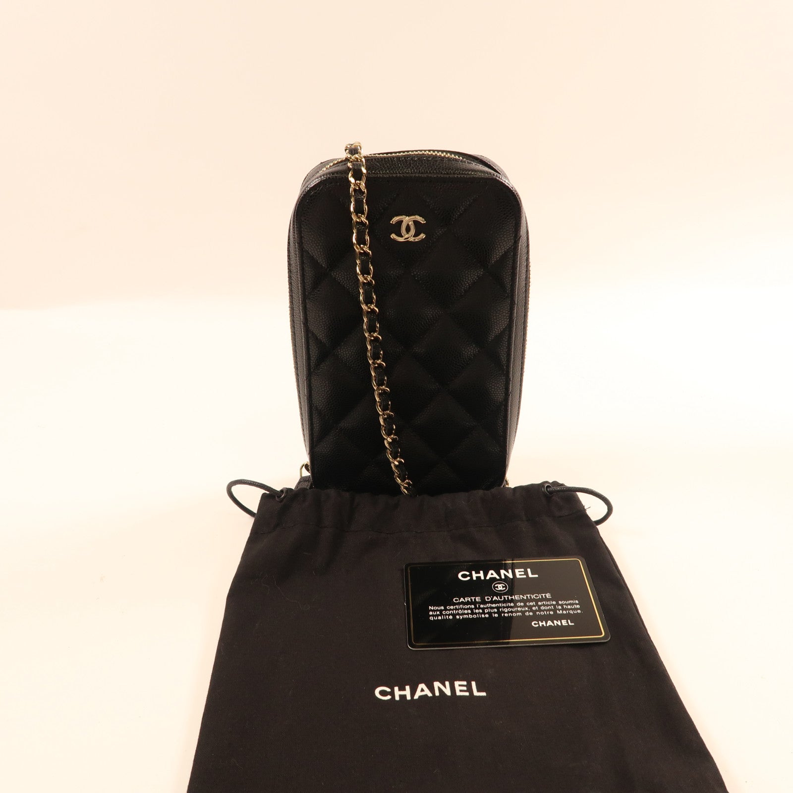 CHANEL 牛皮皮革Chain Shoulder金扣鏈帶肩背袋黑色