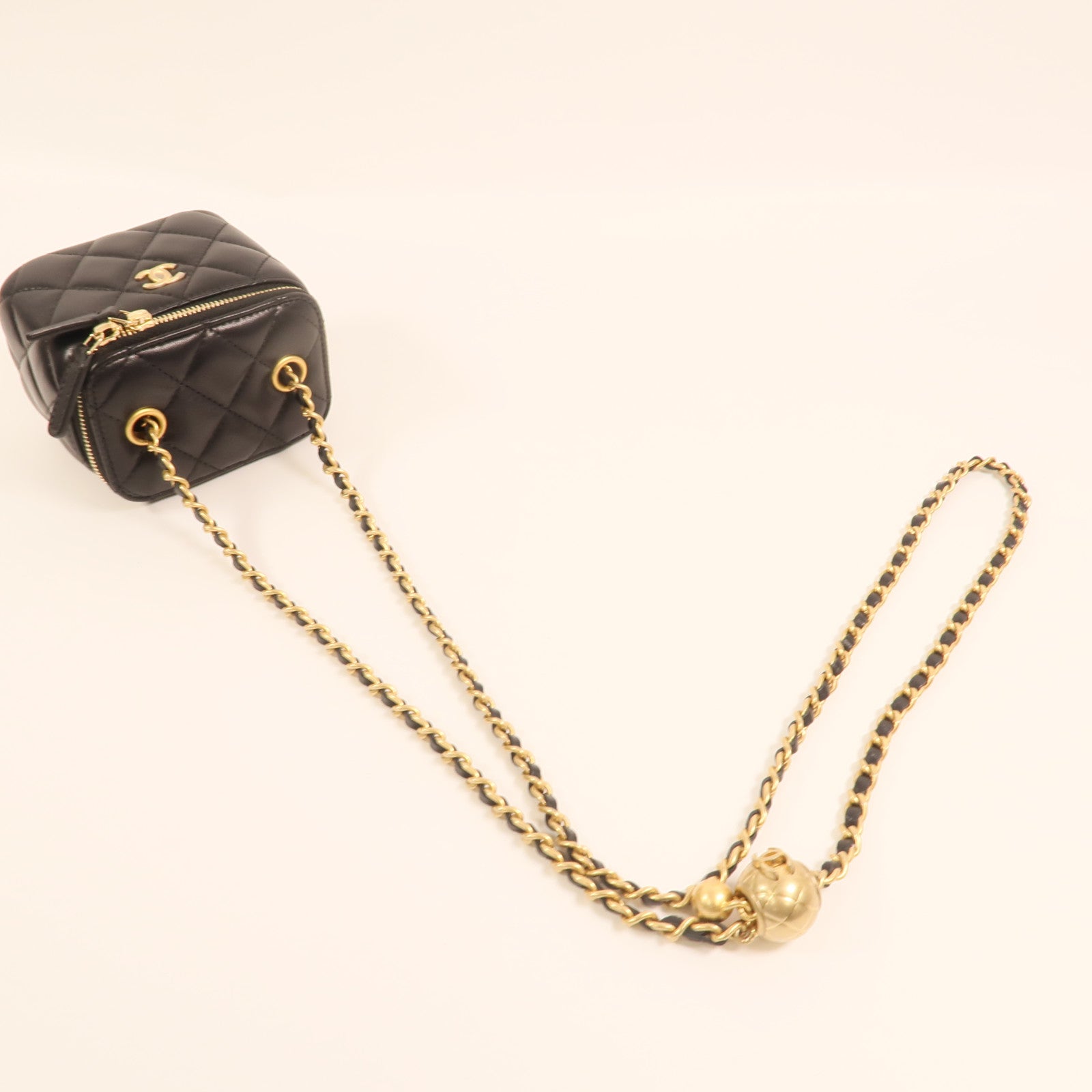 CHANEL 羊皮皮革Mini Vanity Case With Gold Ball金扣鏈帶肩背袋