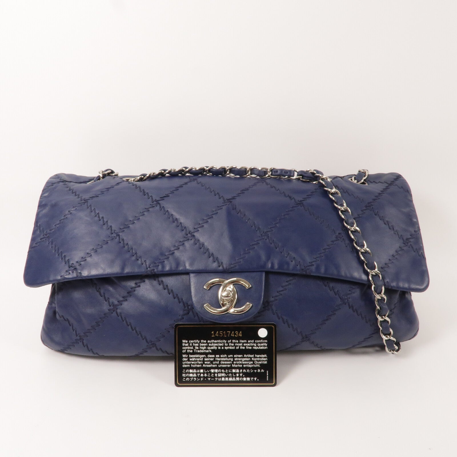 CHANEL 牛皮皮革Chain Shoulder鏈帶肩背袋