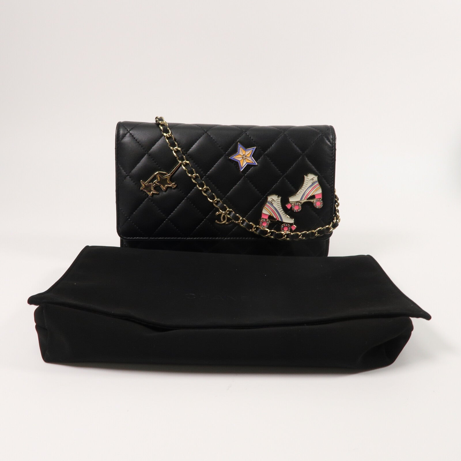 CHANEL 羊皮皮革WOC Wallet On Chain鏈帶肩背袋