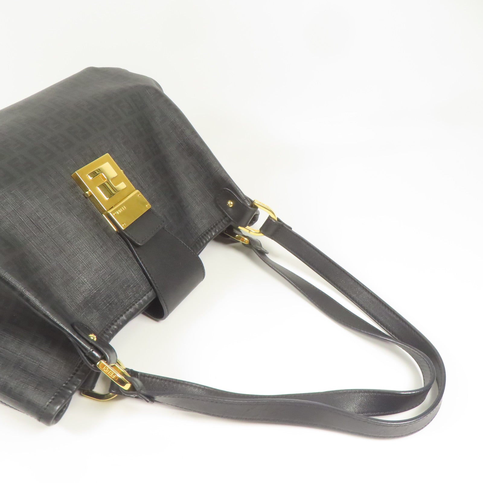 FENDI 塗層帆布Shoulder Bag金扣肩背袋
