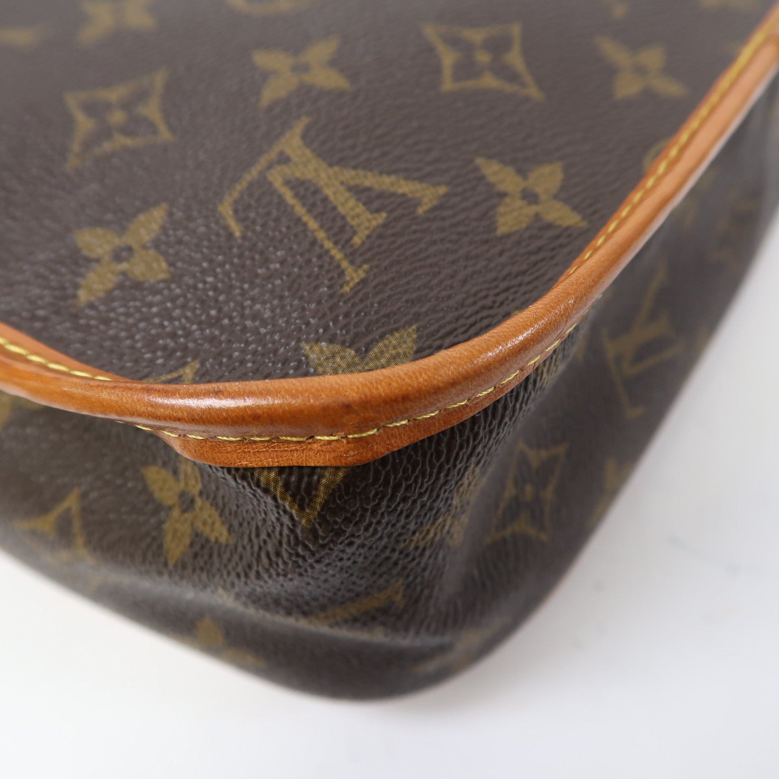 LOUIS VUITTON Monogram Bosphore PM金扣肩背袋啡色