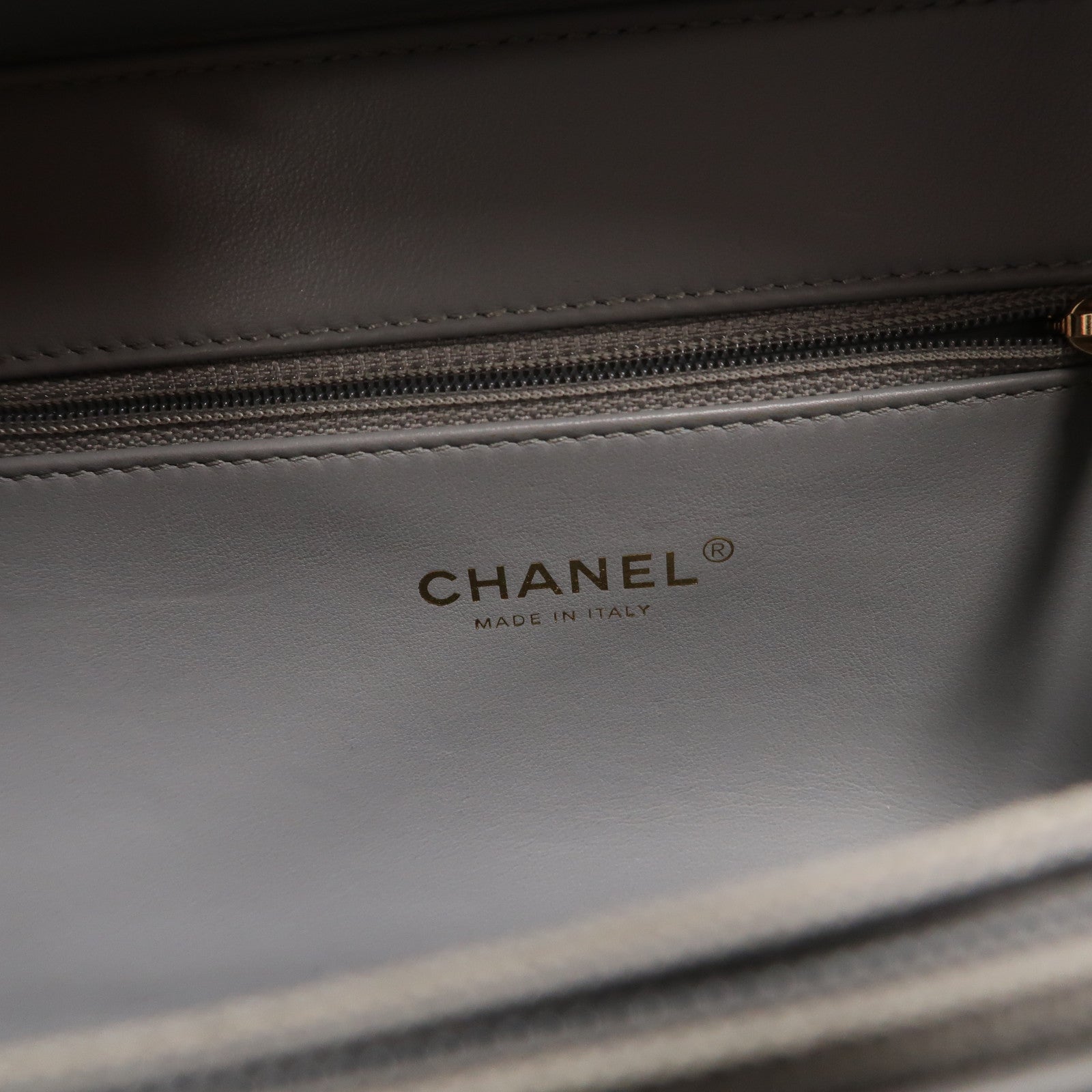 CHANEL 【激減優惠】菱格Caviar皮革Vanity Case金扣手挽肩背兩用袋灰色