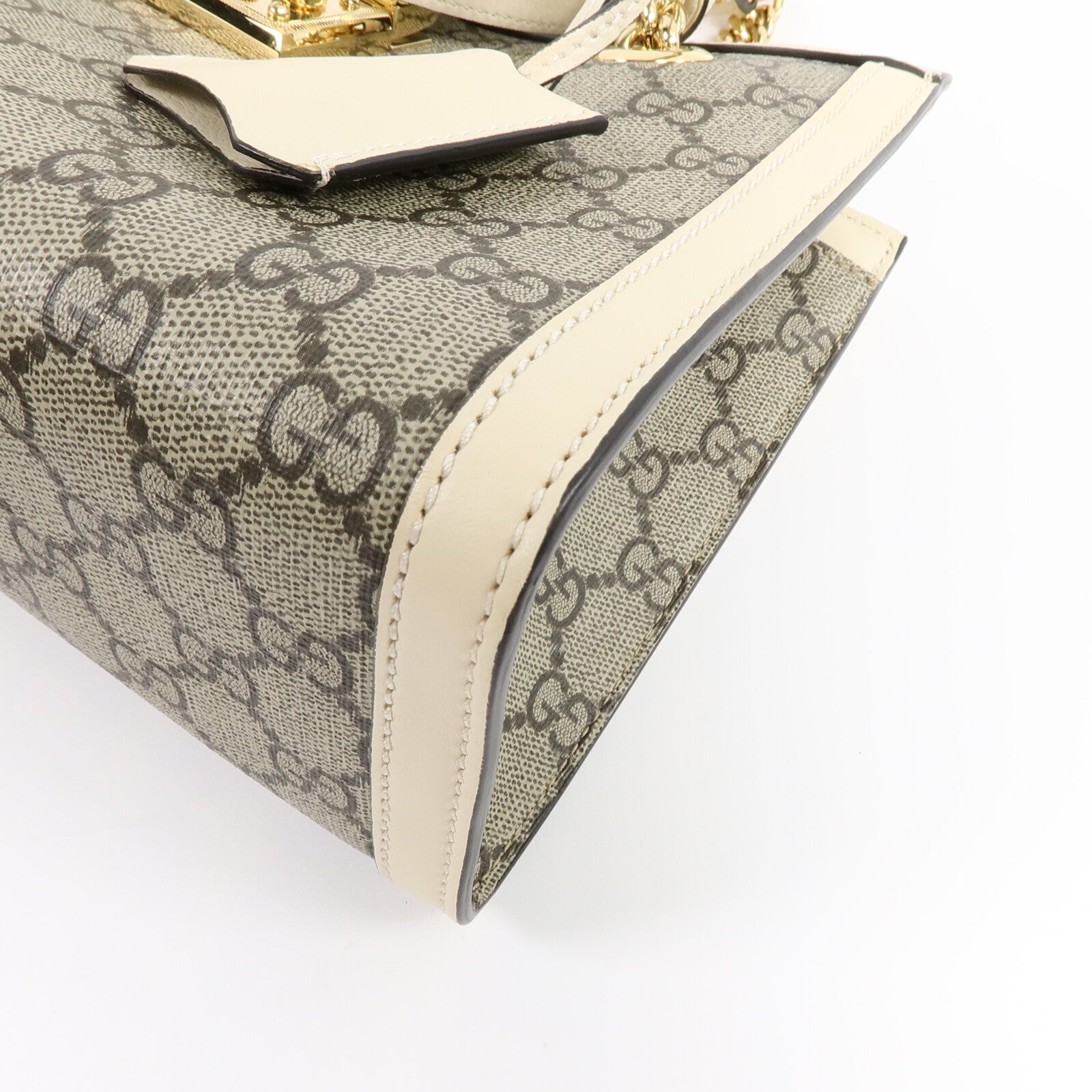 GUCCI 塗層帆布Padlock GG Small手挽袋