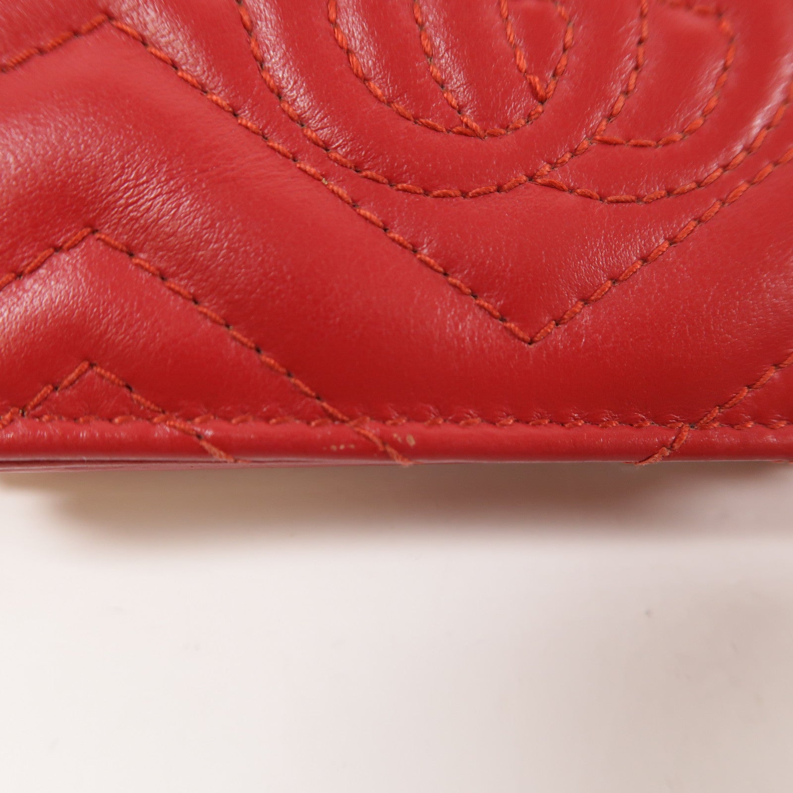 GUCCI GG GHW GG Marmont Card Case Calfskin Leather 466492 E12591 Red