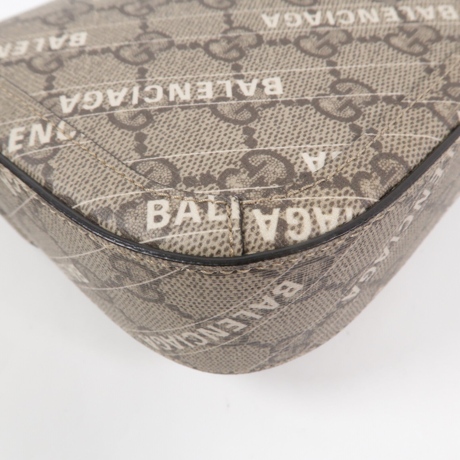 GUCCI 塗層帆布Horsebit 1955 X Balenciaga肩背袋