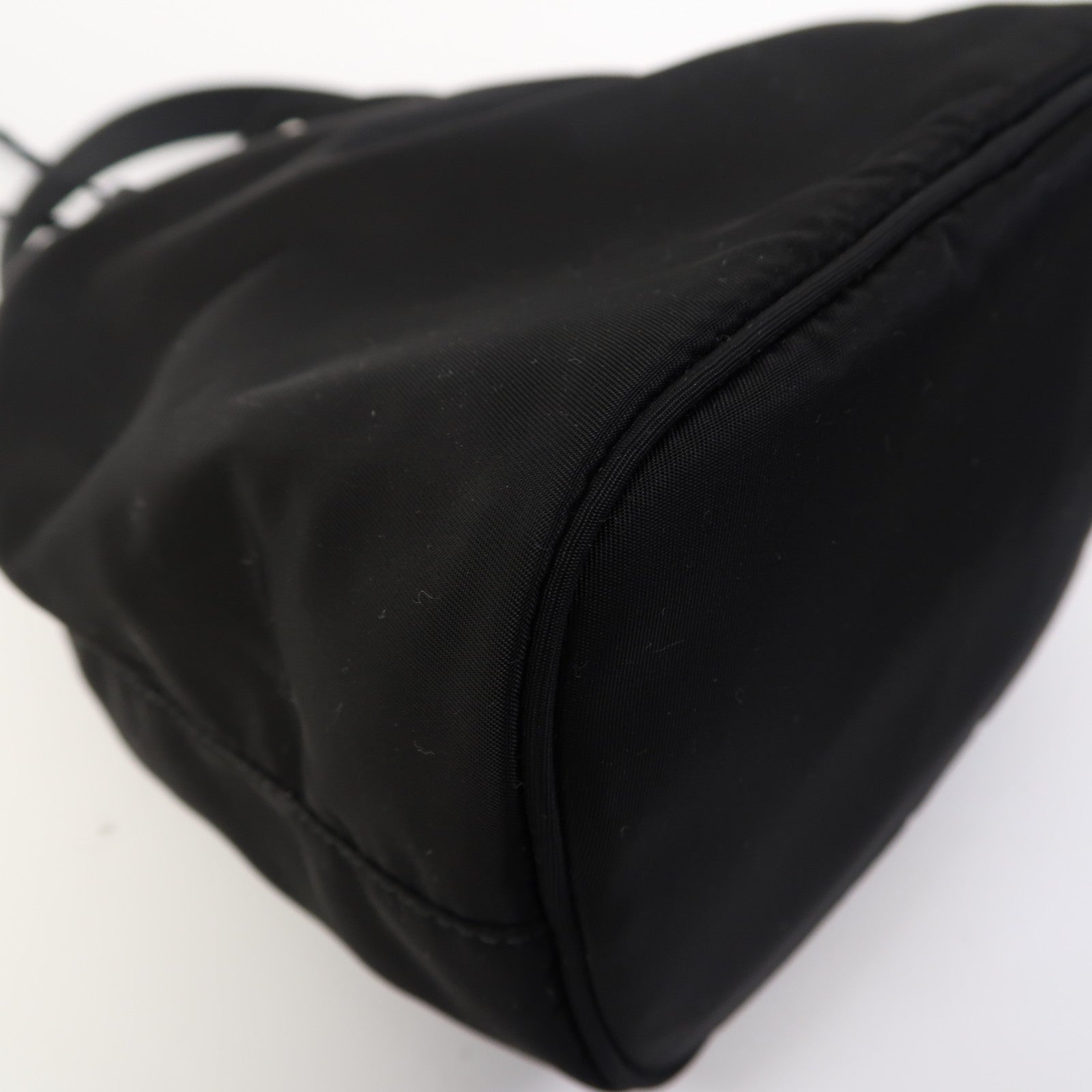 PRADA 尼龍Hand Bag銀扣手挽肩背兩用袋黑色