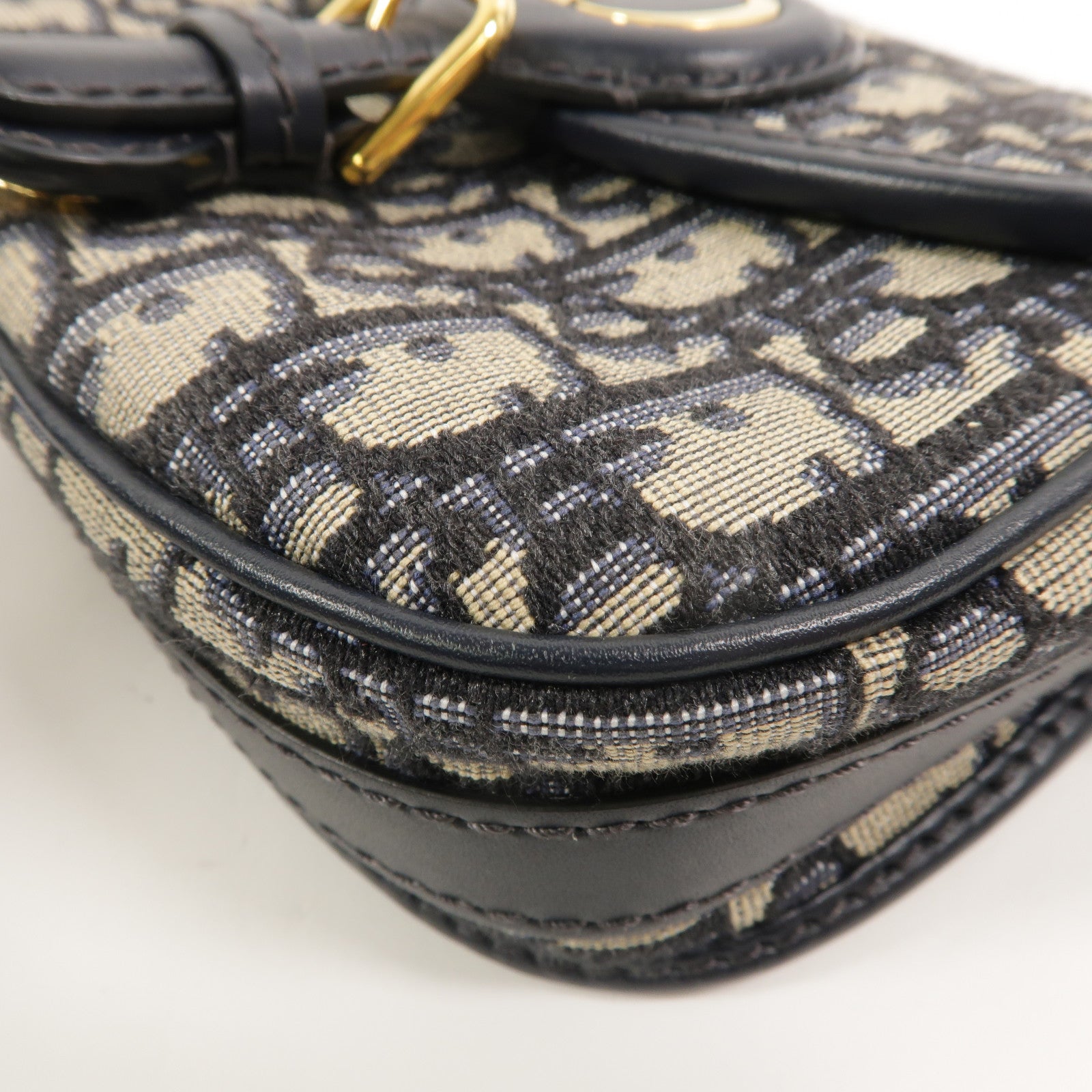 Dior 帆布Mini Bobby肩背袋