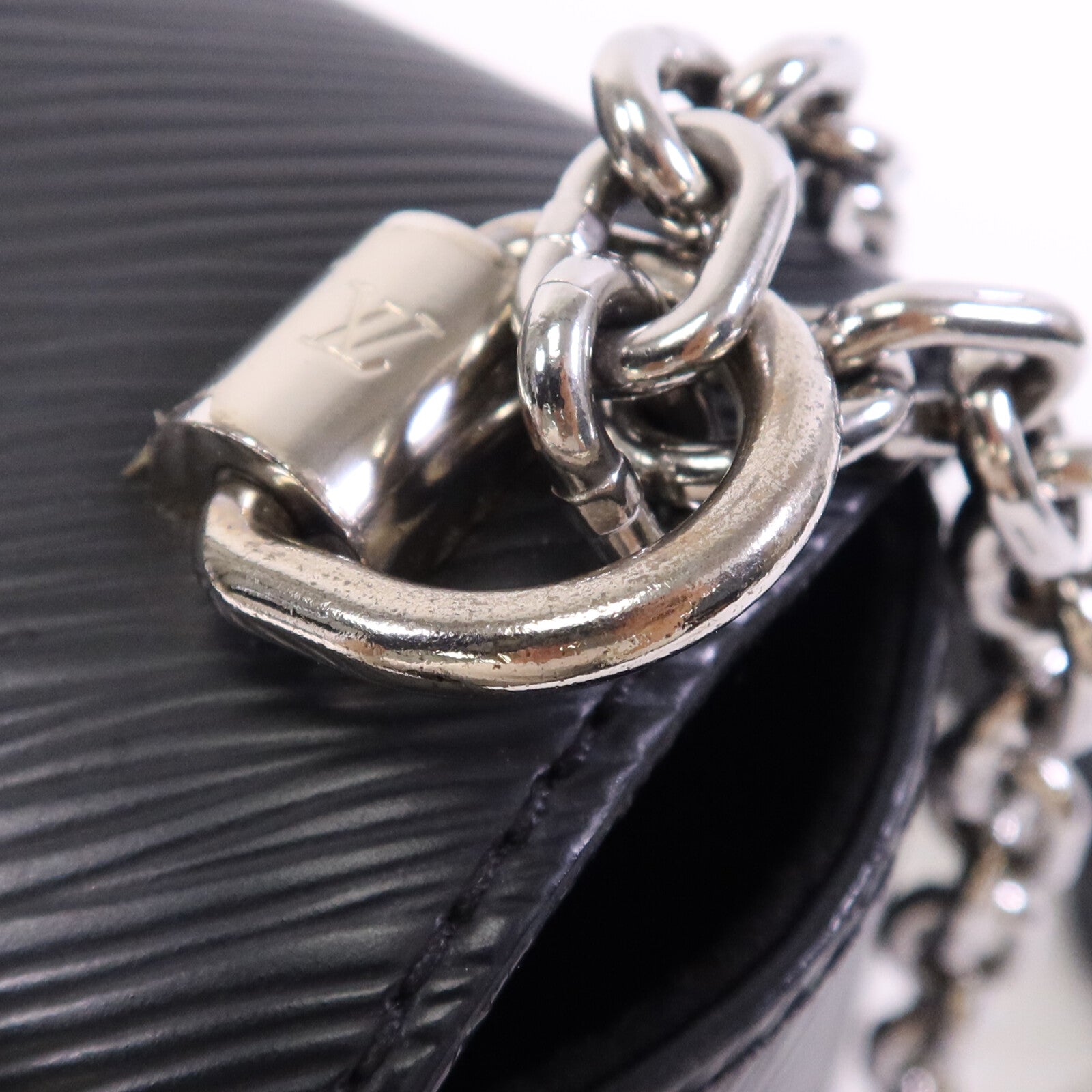 LOUIS VUITTON Epi Twist MM銀扣鏈帶肩背袋