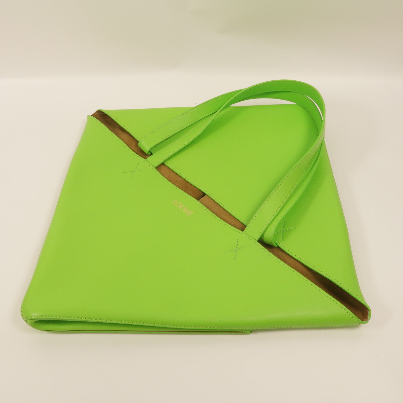 LOEWE 牛皮皮革Puzzle Fold Tote肩背袋