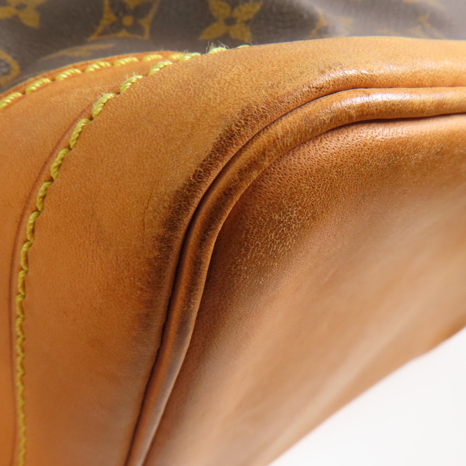 LOUIS VUITTON Monogram Noe金扣肩背袋