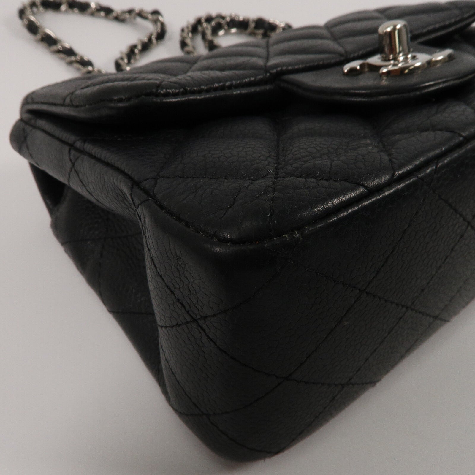 CHANEL 牛皮皮革Mini Classic 17鏈帶肩背袋