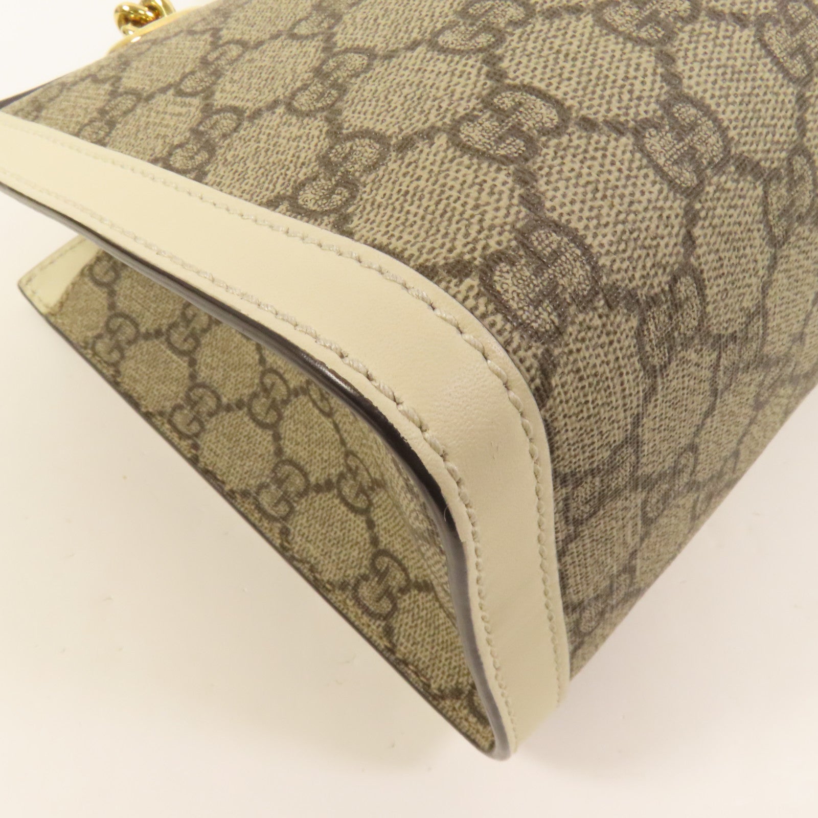 GUCCI 塗層帆布Padlock金扣鏈帶肩背袋