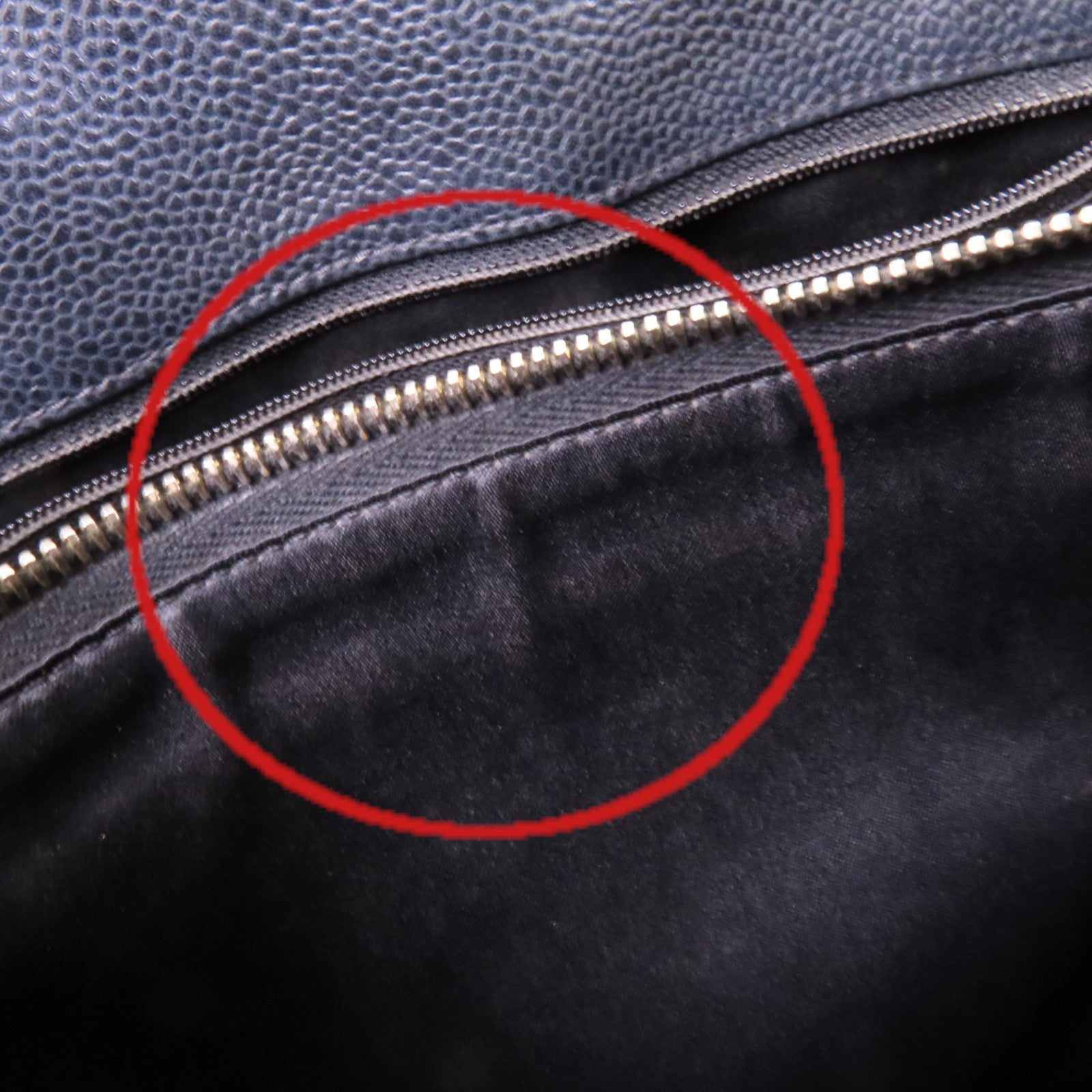 CHANEL 牛皮皮革GST金扣鏈帶肩背袋